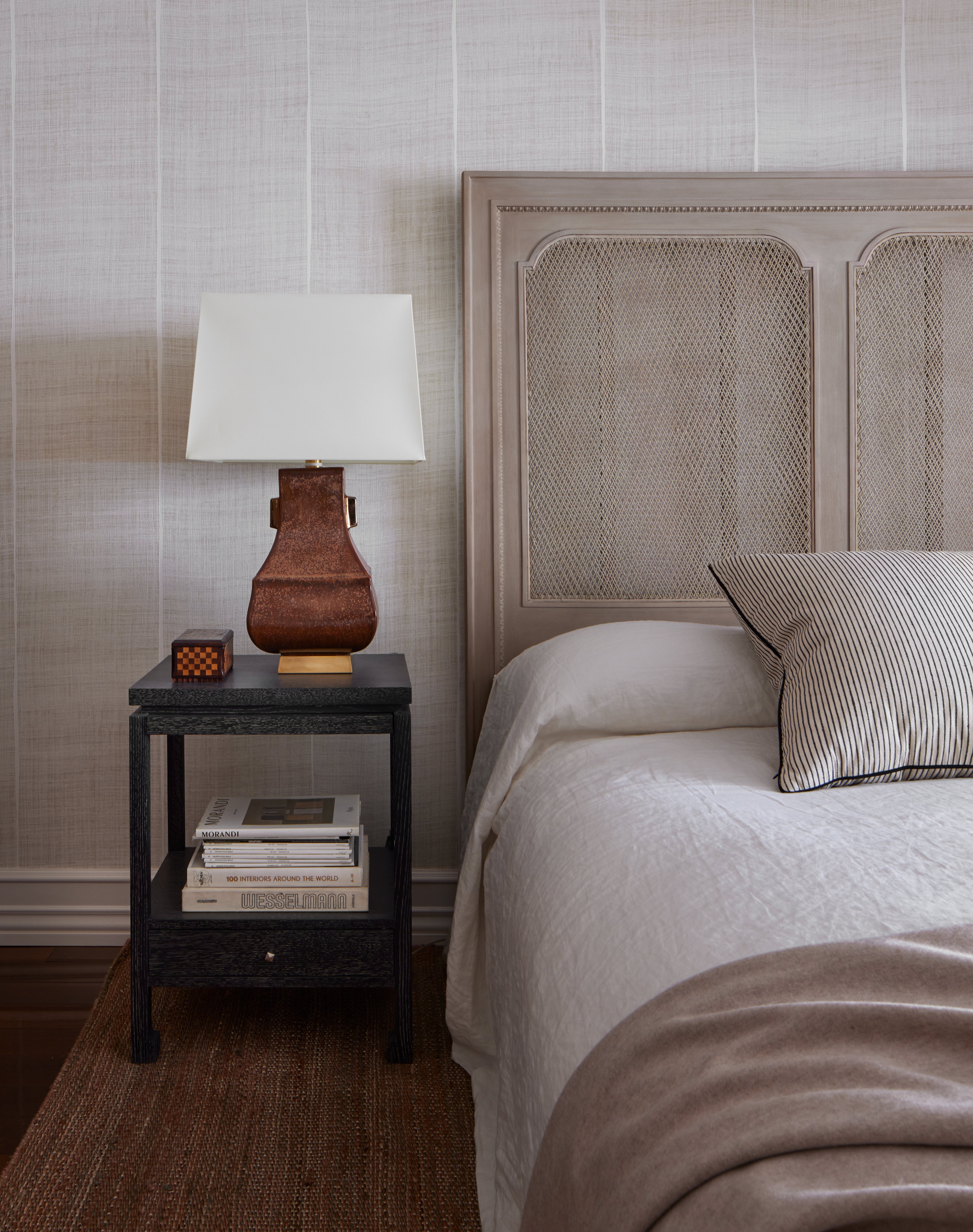 Upper West Side Pied-à-Terre Image 2