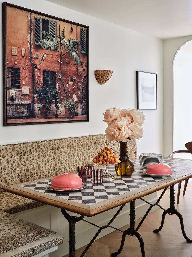 Upper East Side Apartment Image 6