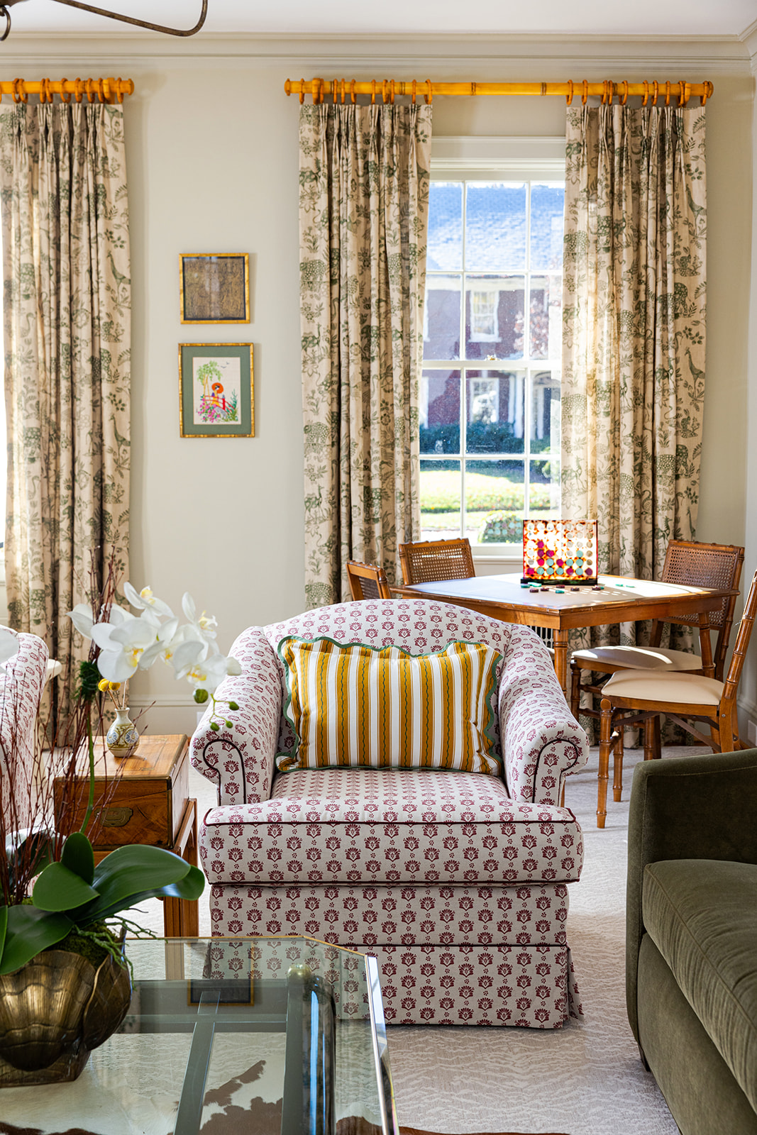Cozy Neutral Living Image 1
