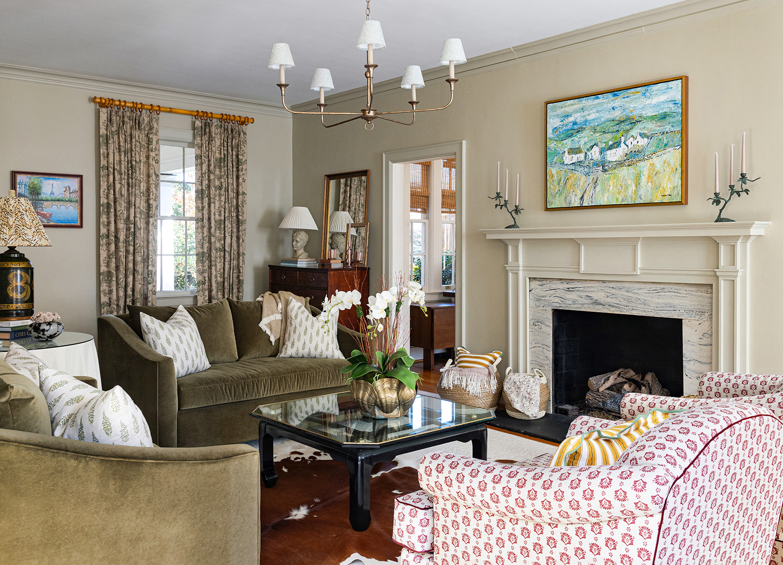 Cozy Neutral Living Image 6