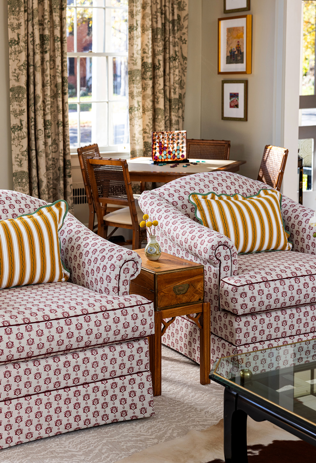 Cozy Neutral Living Image 7