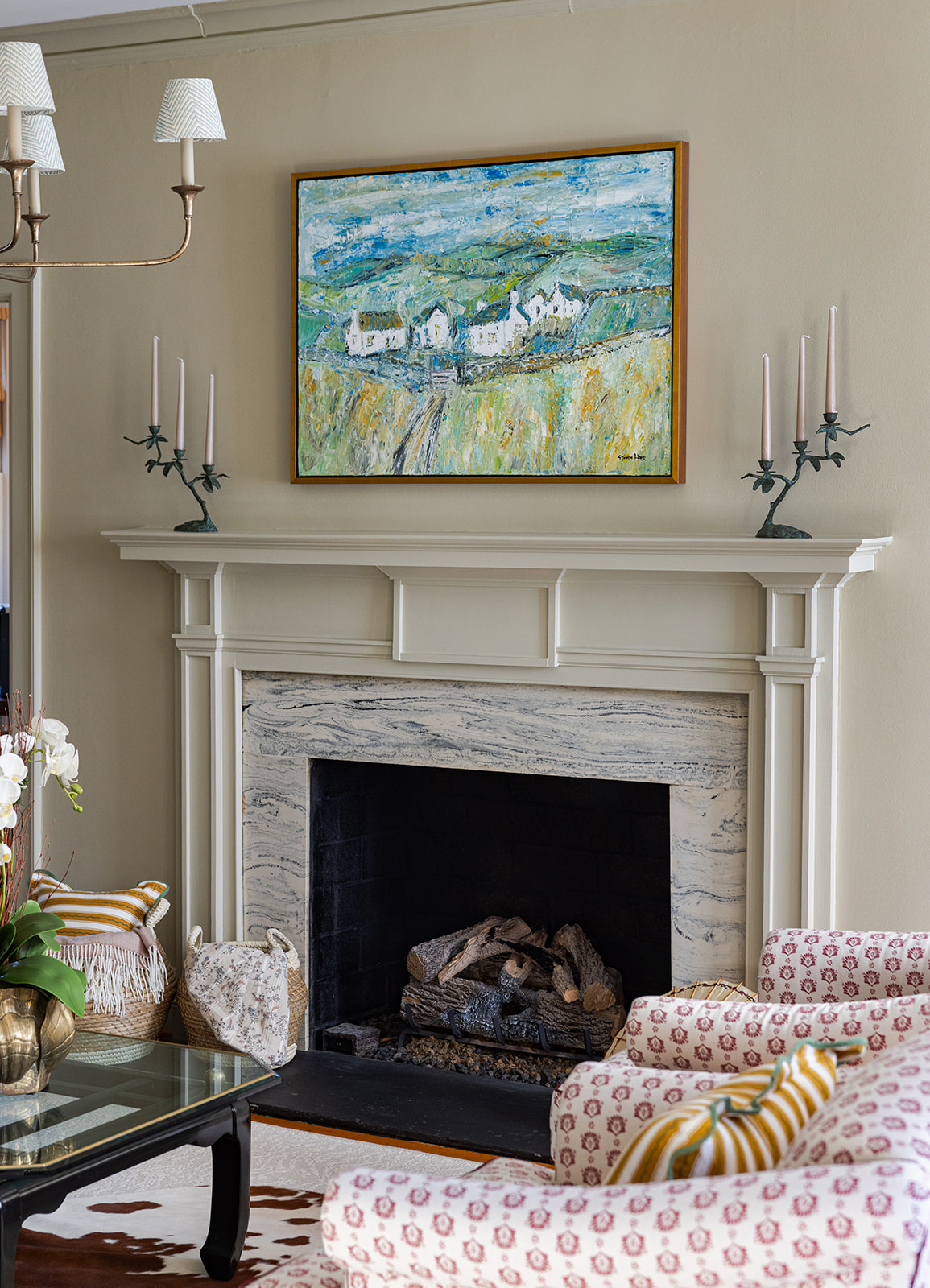 Cozy Neutral Living Image 9