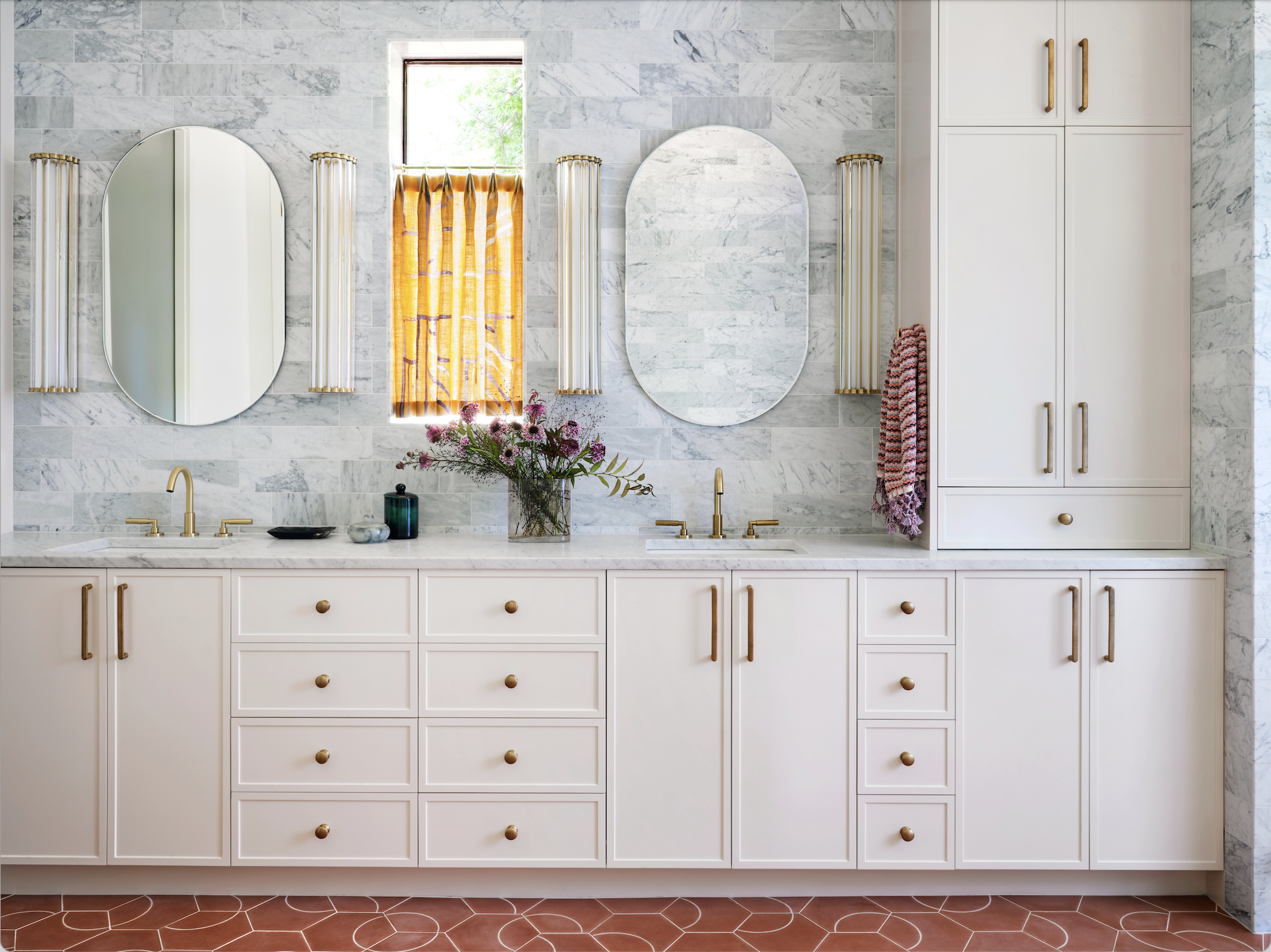 Cary Drive Residence Image 7