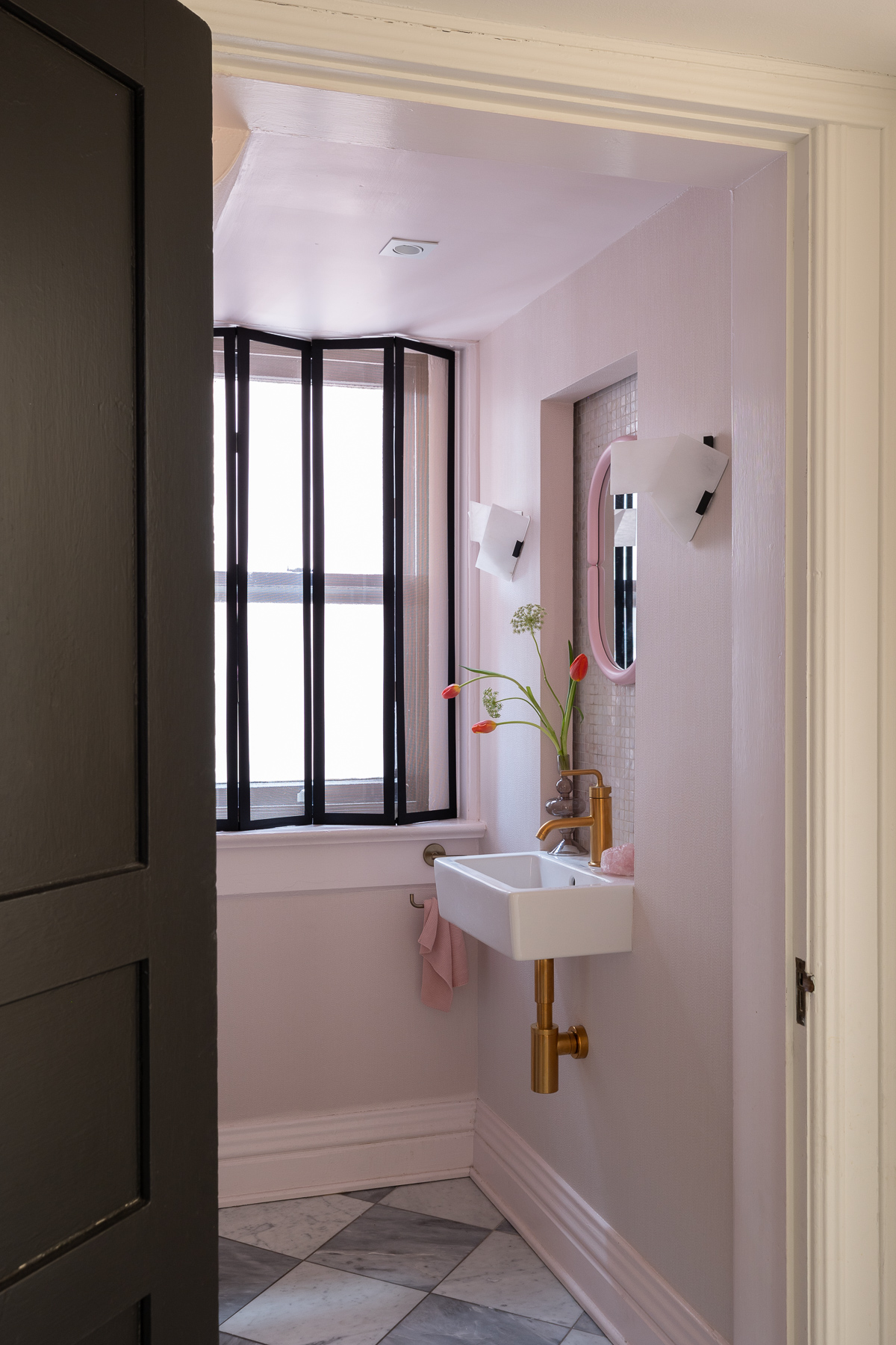 A Very Fine House Image 10