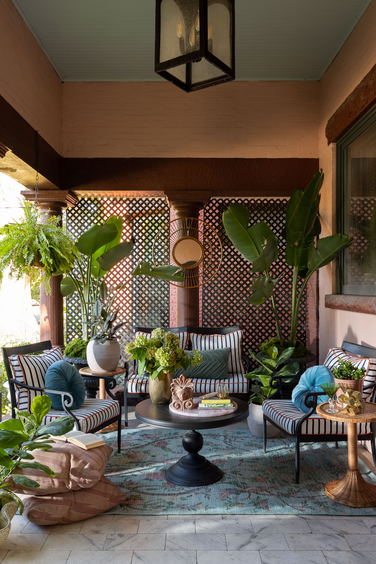 A Very Fine House Image 20