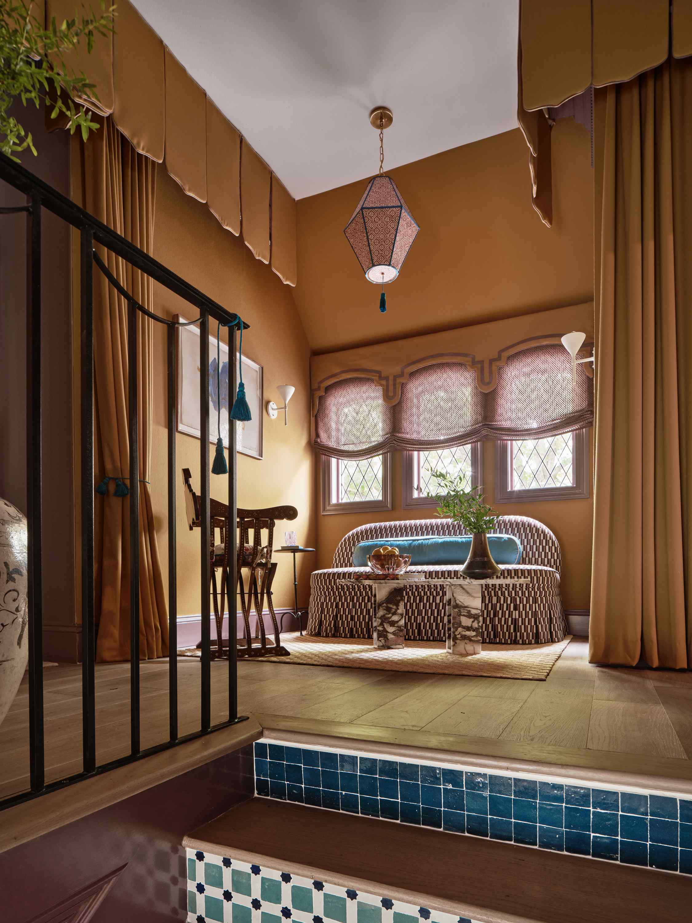 Kips Bay Dallas 2022 Friends Entrance and Landing  Image 12