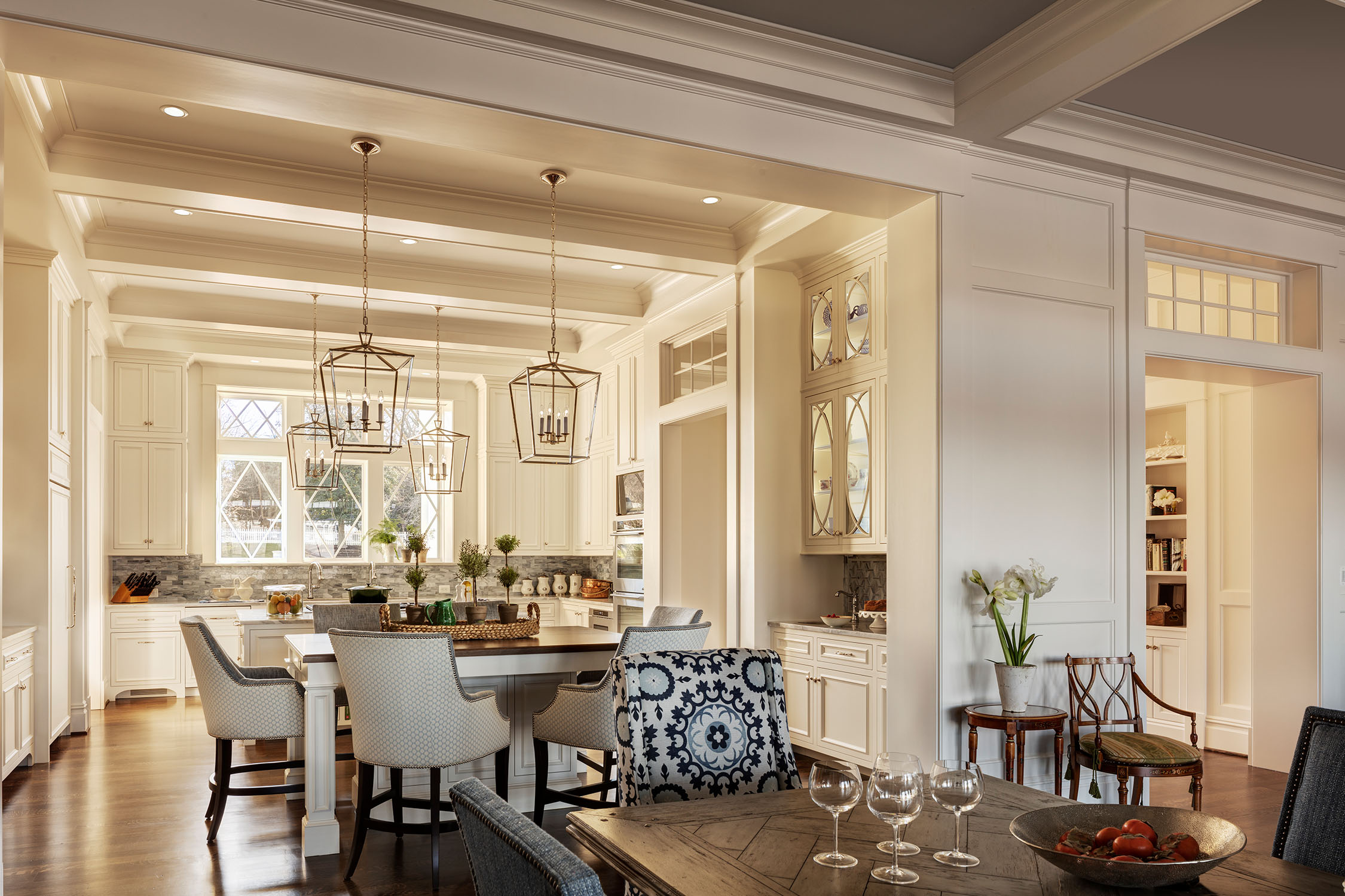 Shingle Style Elegance Image 8