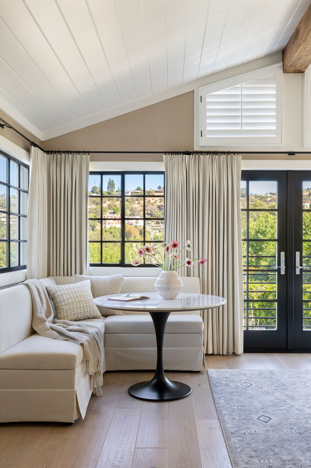 Sherman Oaks I Image 13