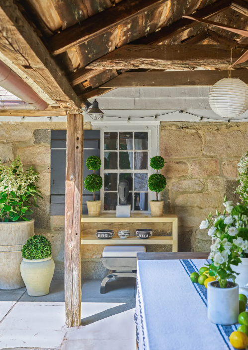 Tuscan Living Image 13