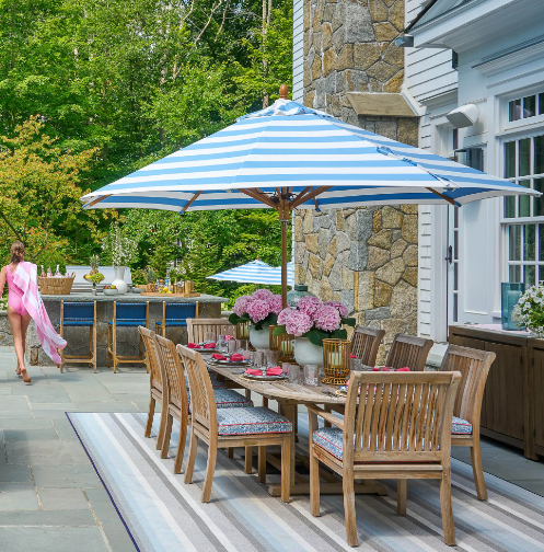 Town & Country Image 12