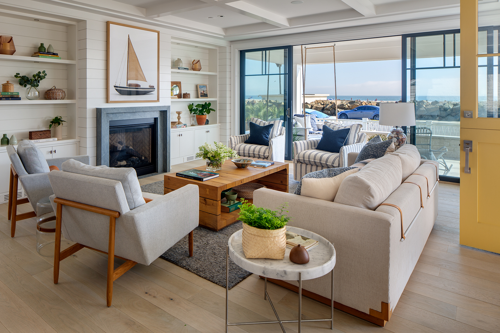 Coronado Oceanfront Image 15