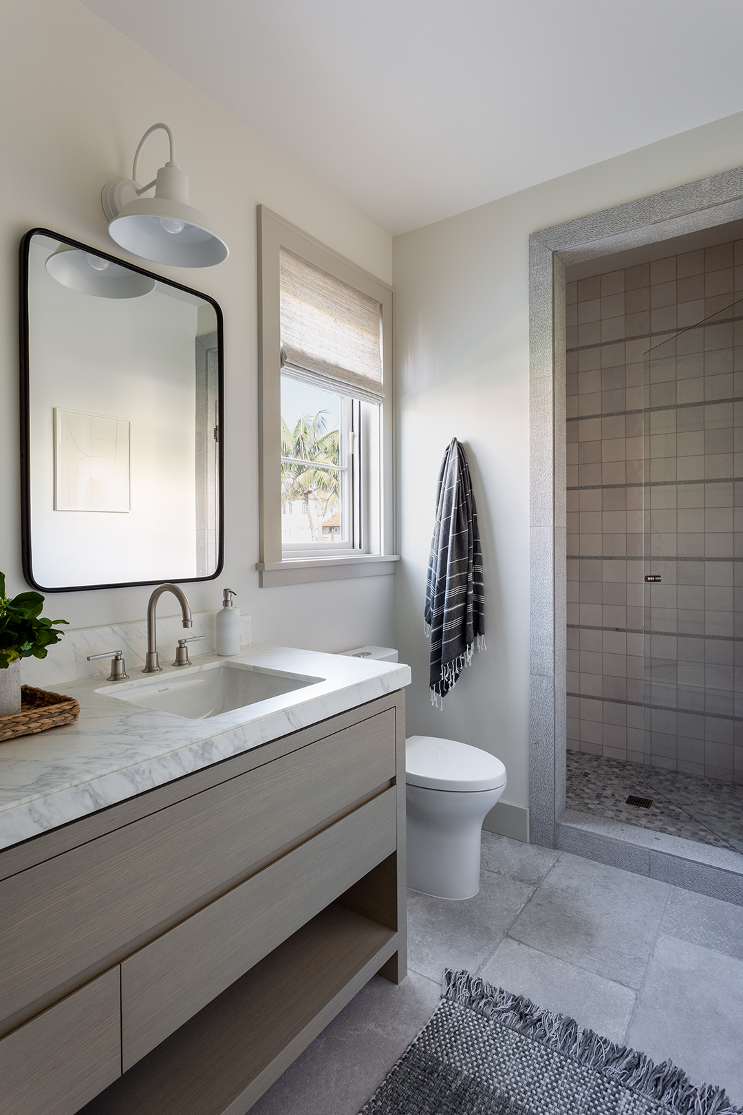 Central Beach Residence Image 3