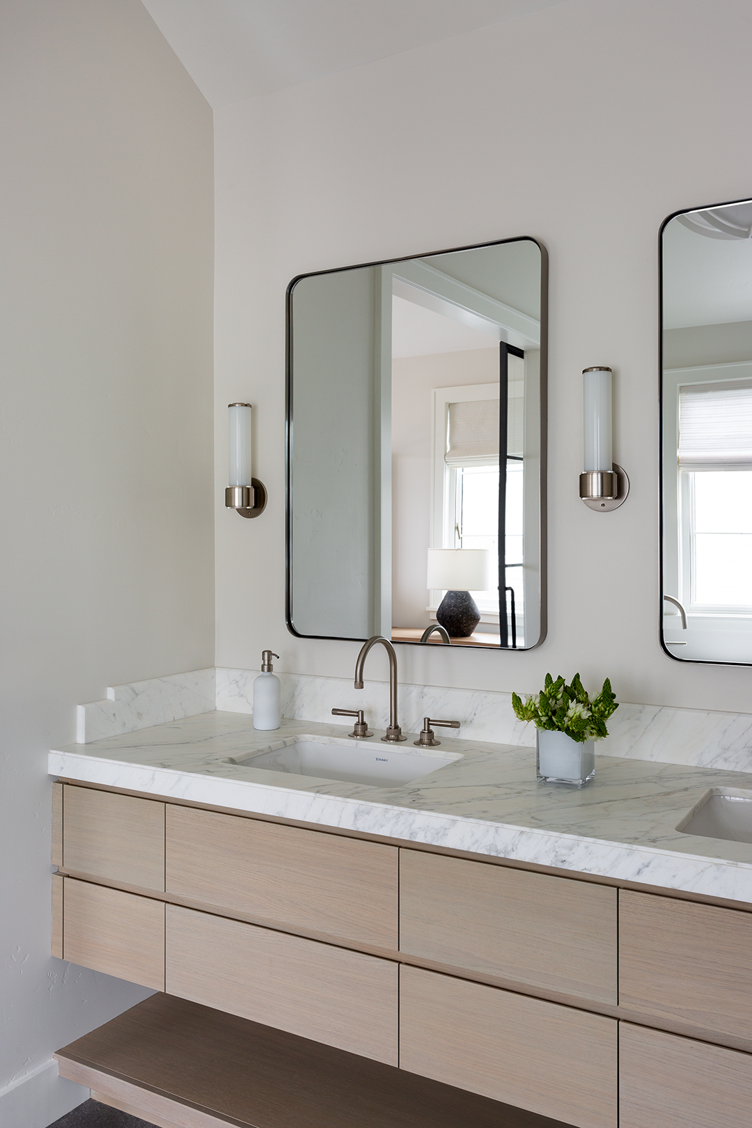 Central Beach Residence Image 8