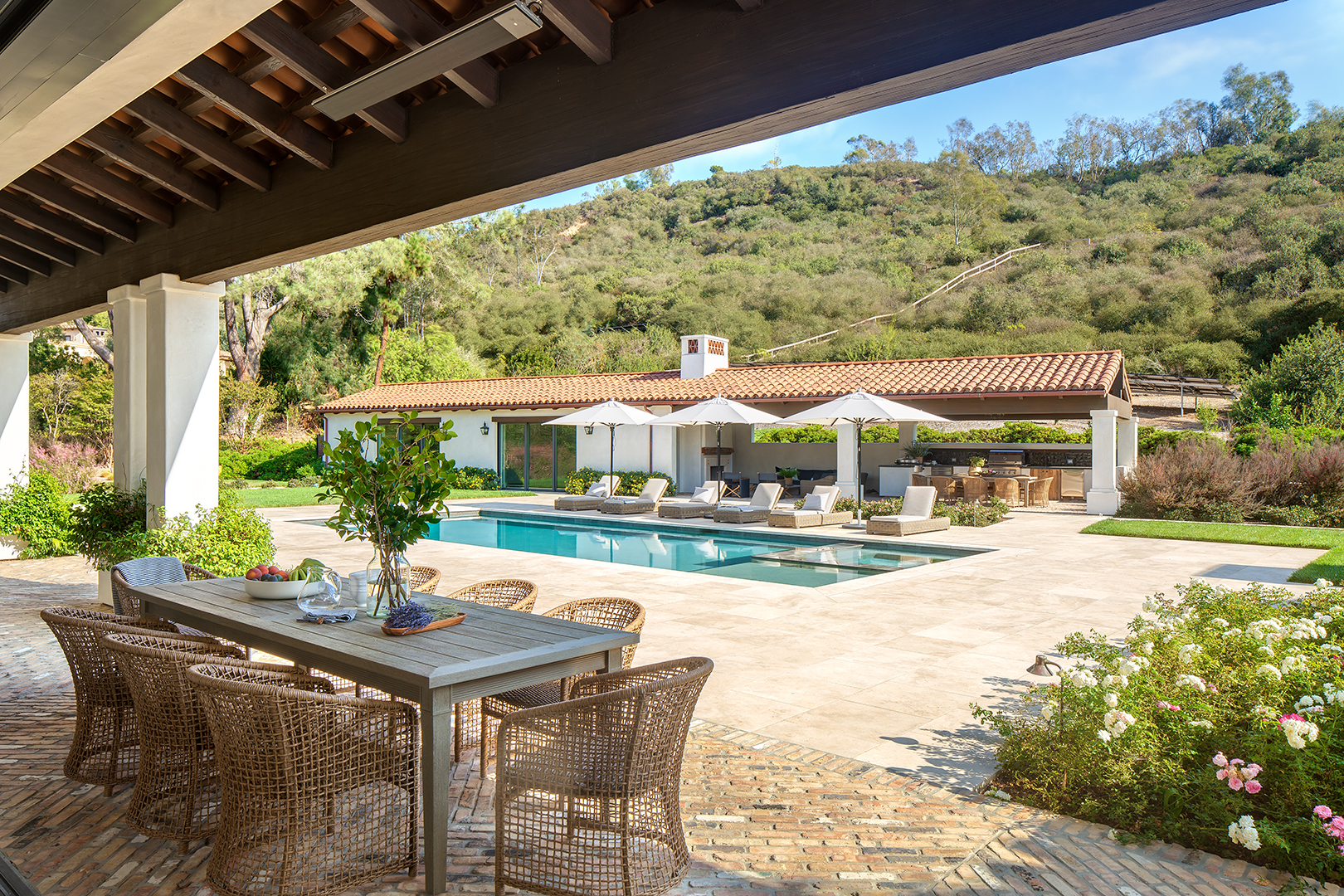 Rancho Santa Fe Residence Image 30