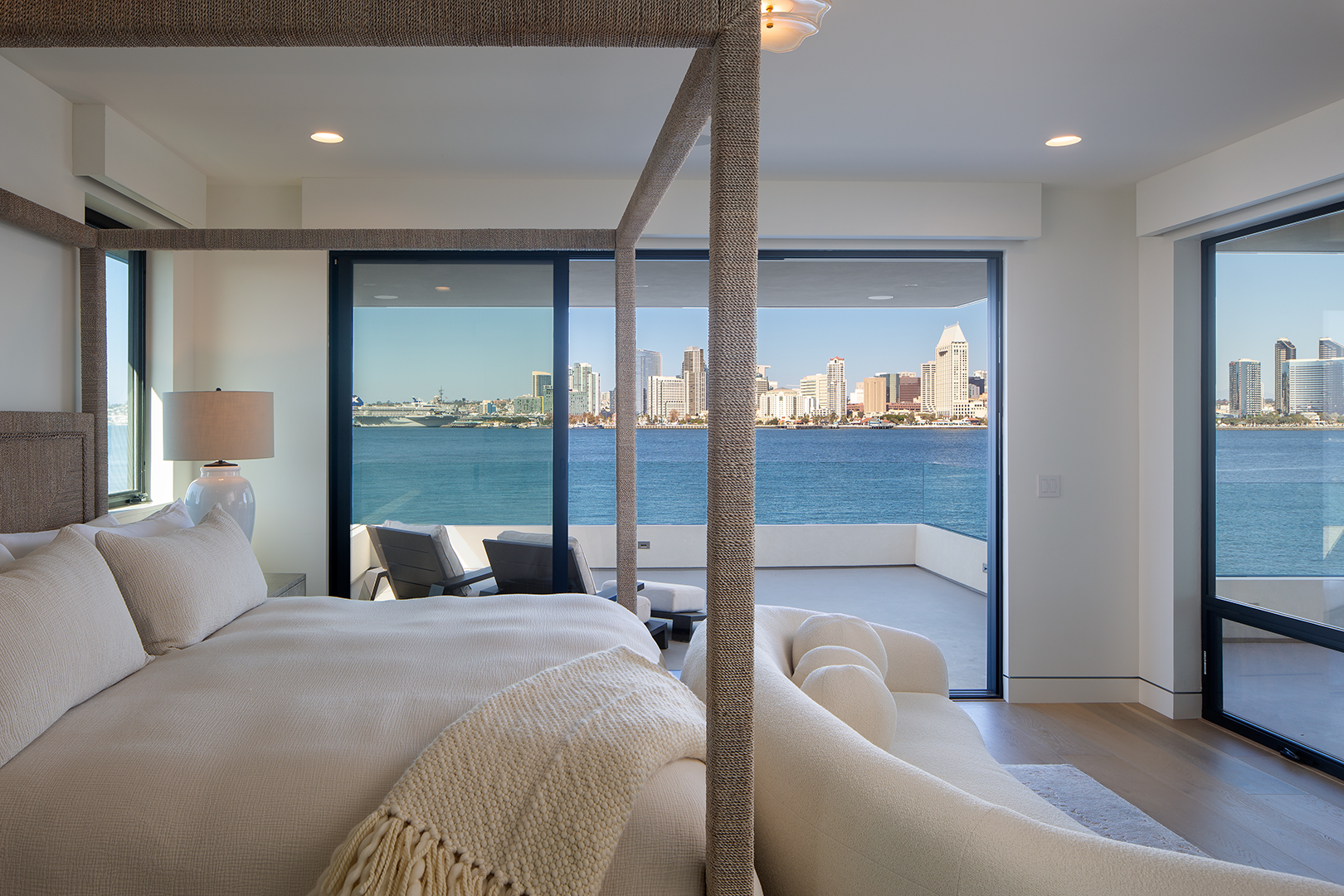 Coronado Bayfront Image 8