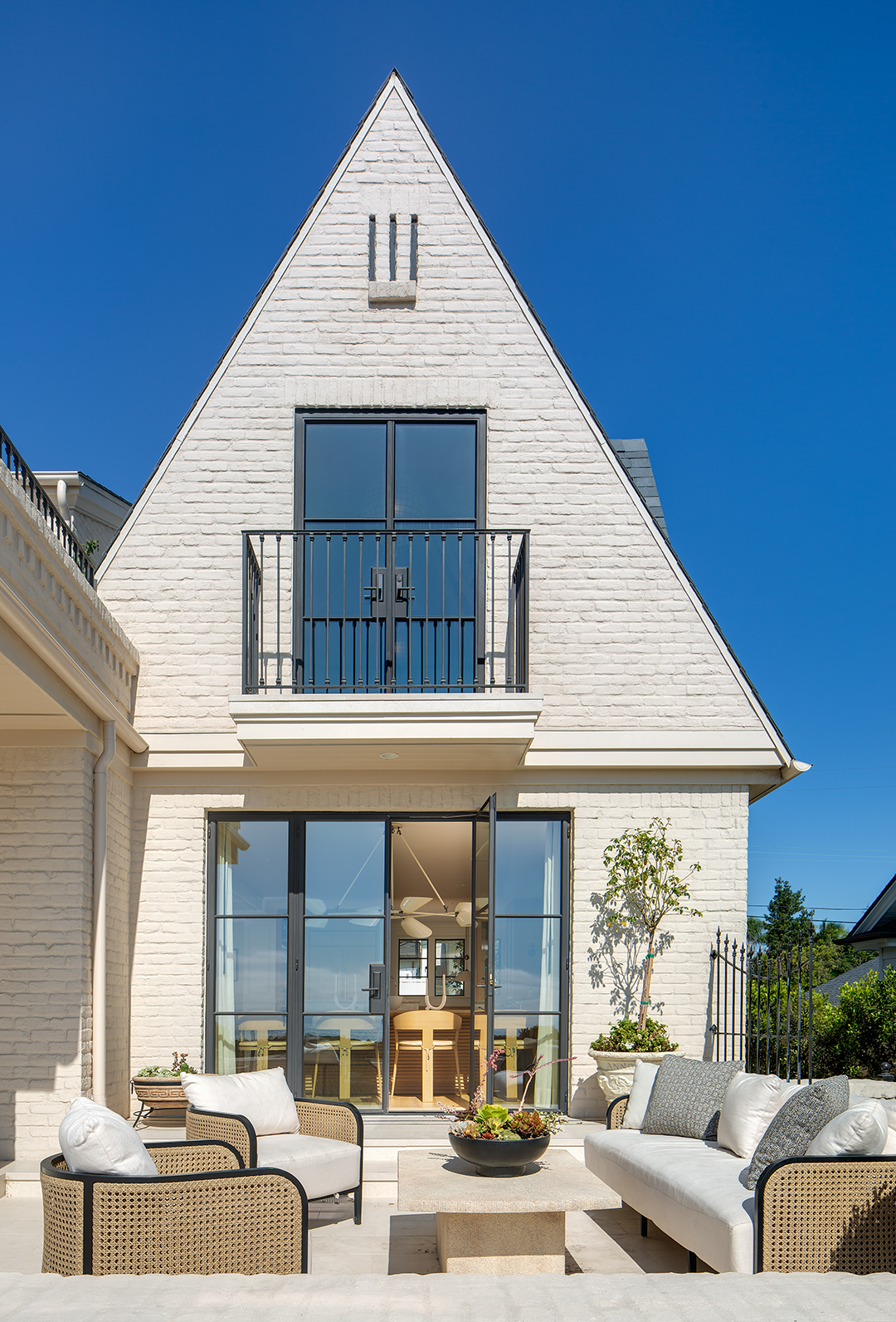 Twin Gables Image 1
