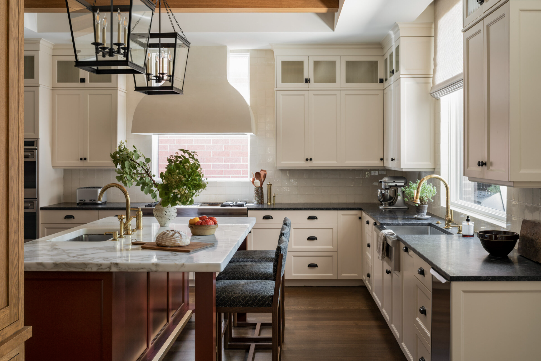 East Coast Meets West Coast Townhouse Image 9