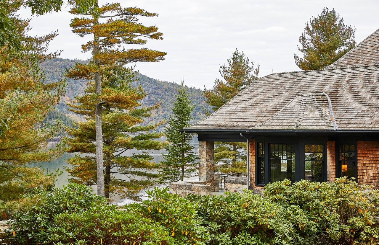 New Coastal Home Main Image