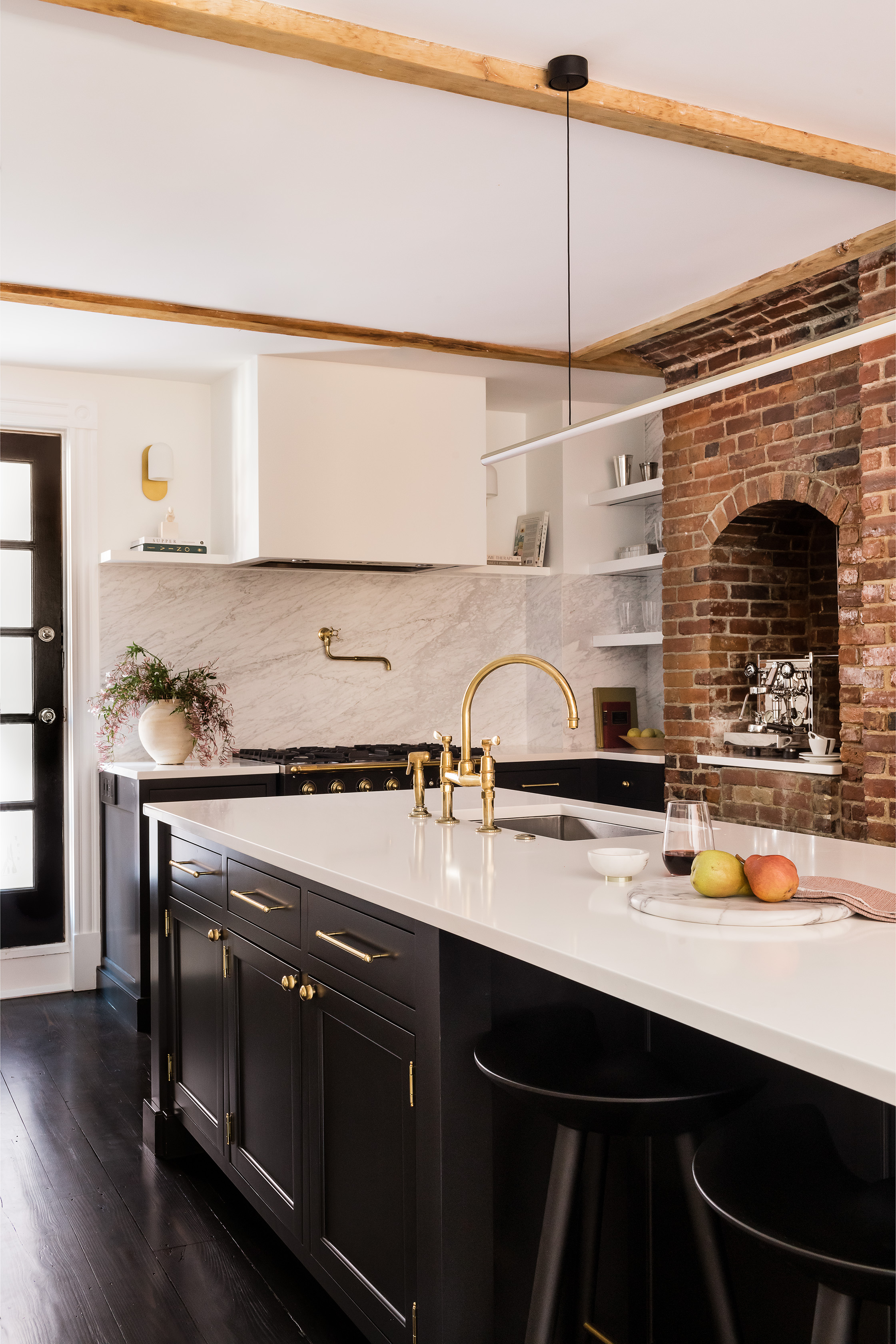 Historic Beacon Hill Renovation Image 3
