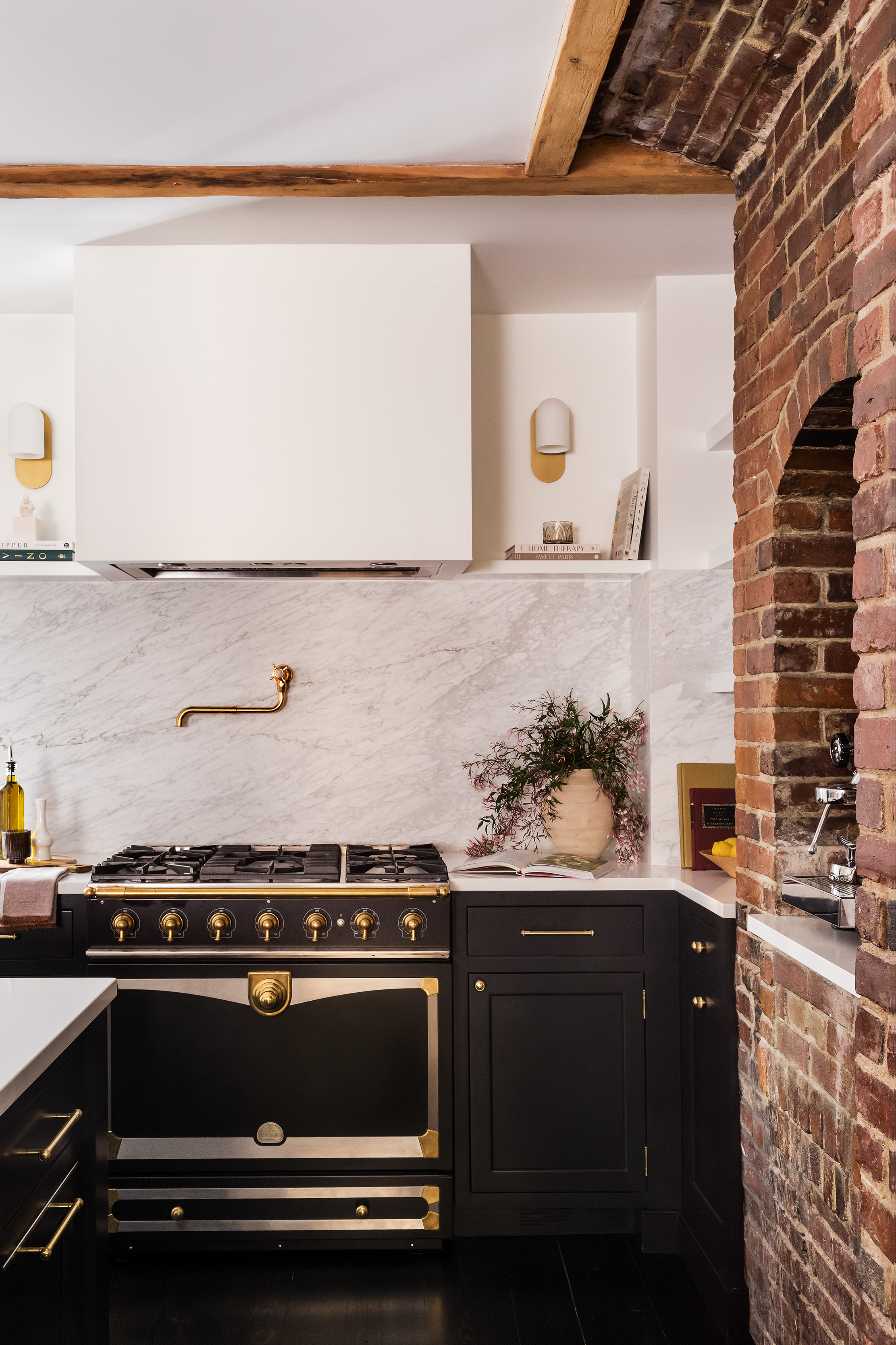 Historic Beacon Hill Renovation Image 4