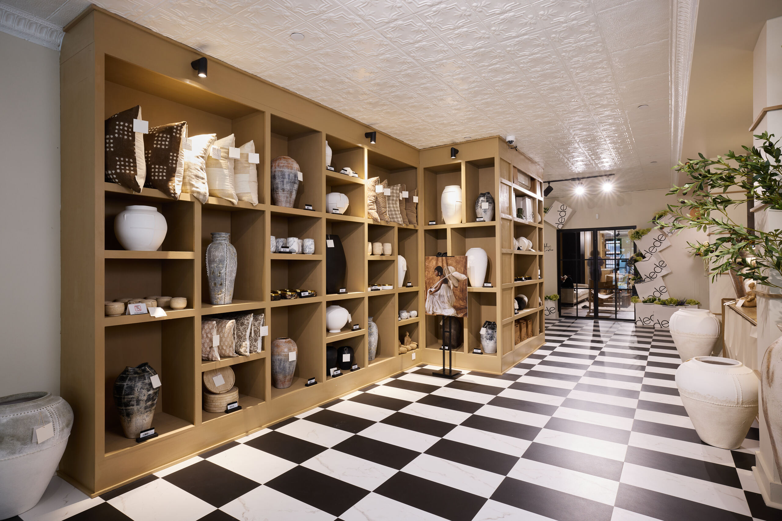the dede. shop - Commercial Image 13