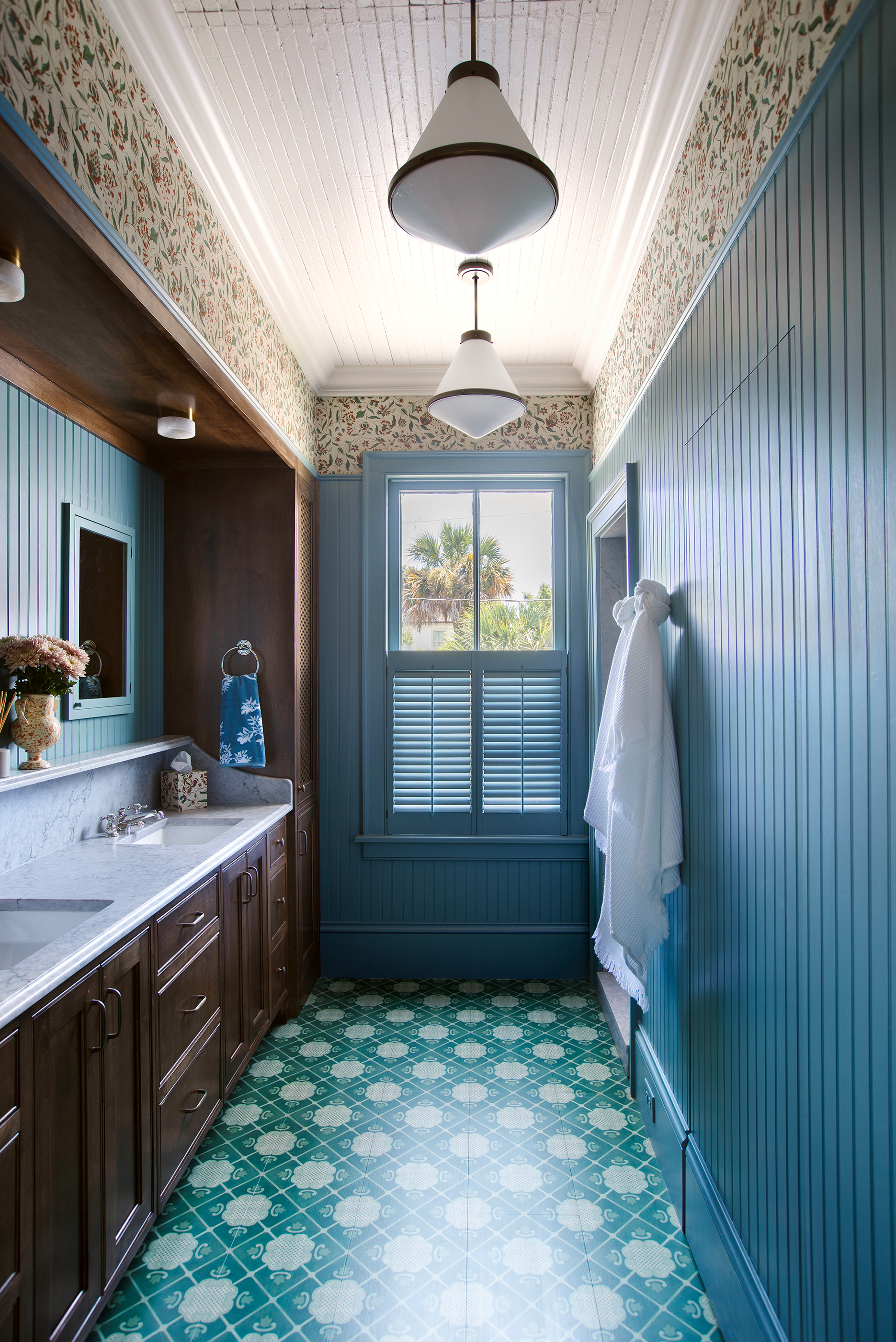 Colonial Revival Image 10