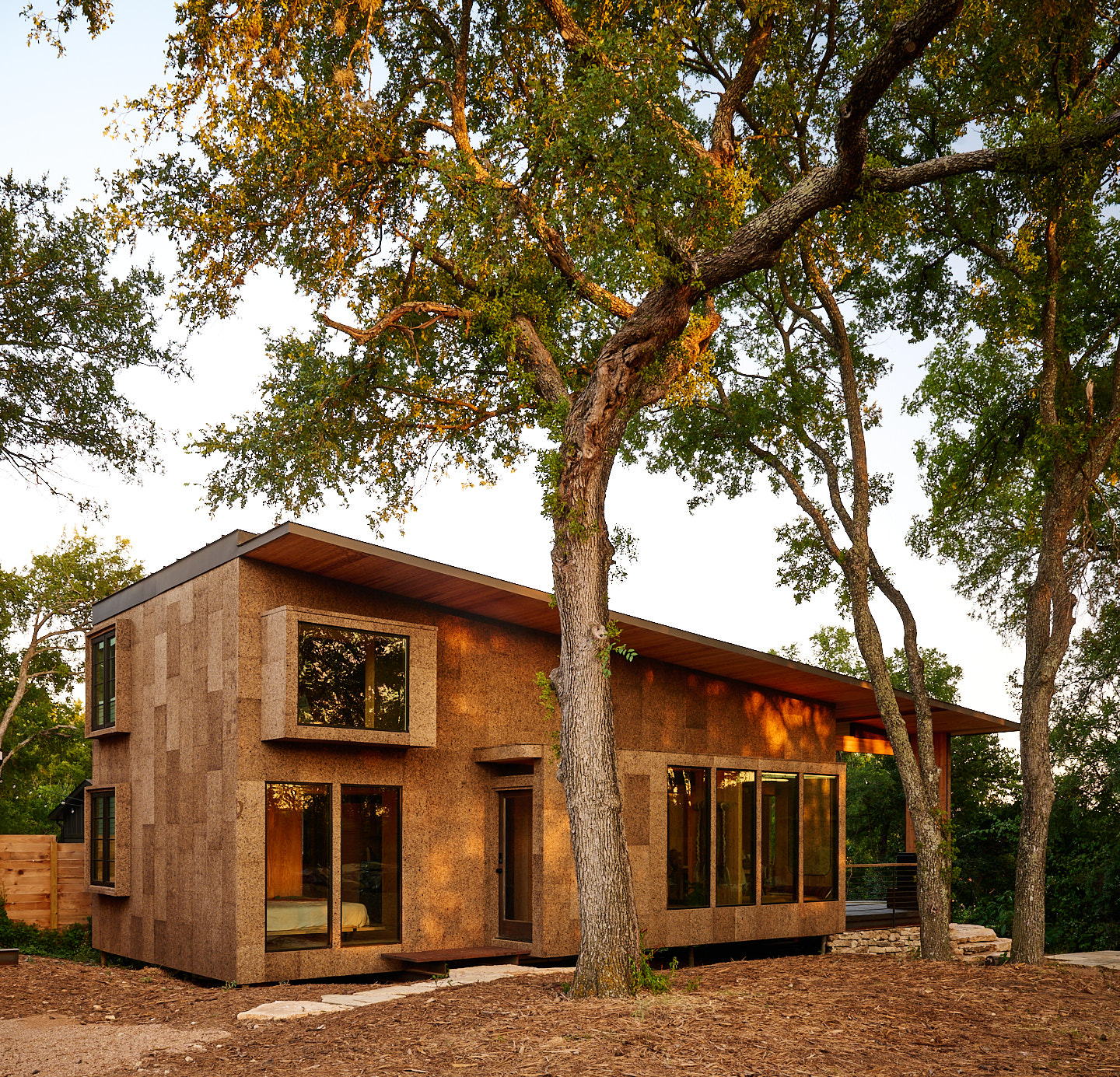 Cross Cabin Image 22