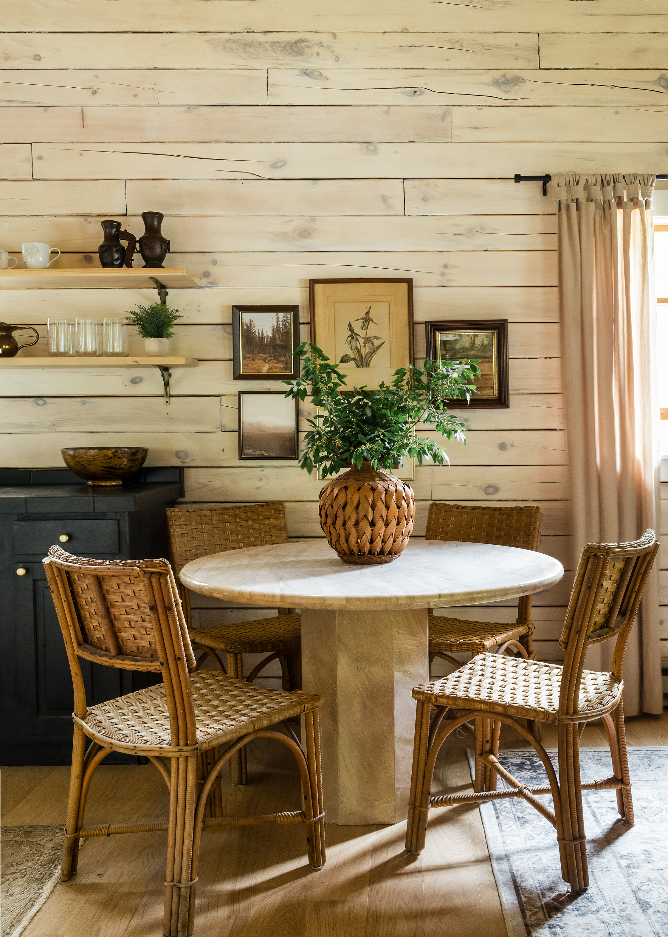 Lawless Log Cabin Image 9