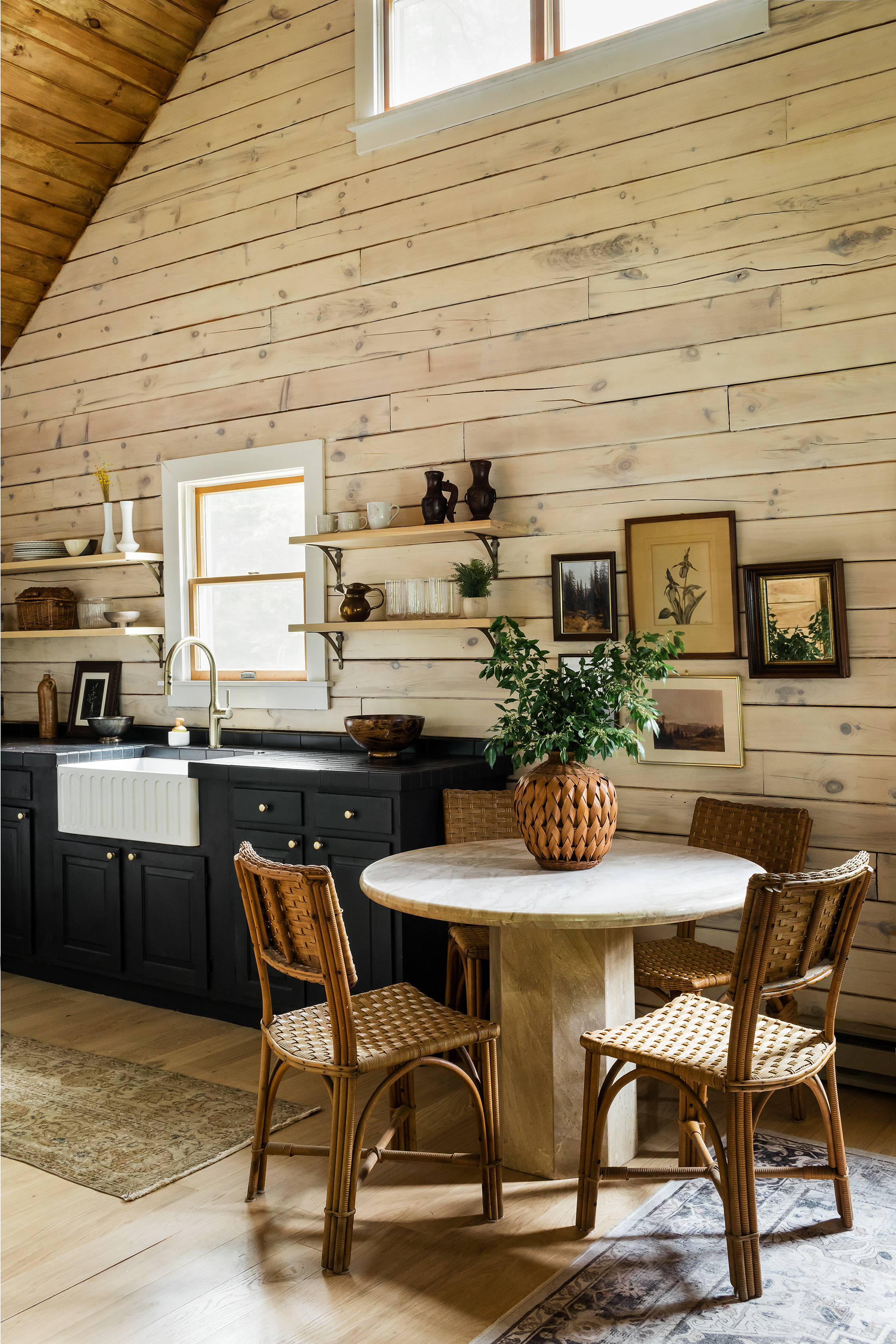 Lawless Log Cabin Image 10