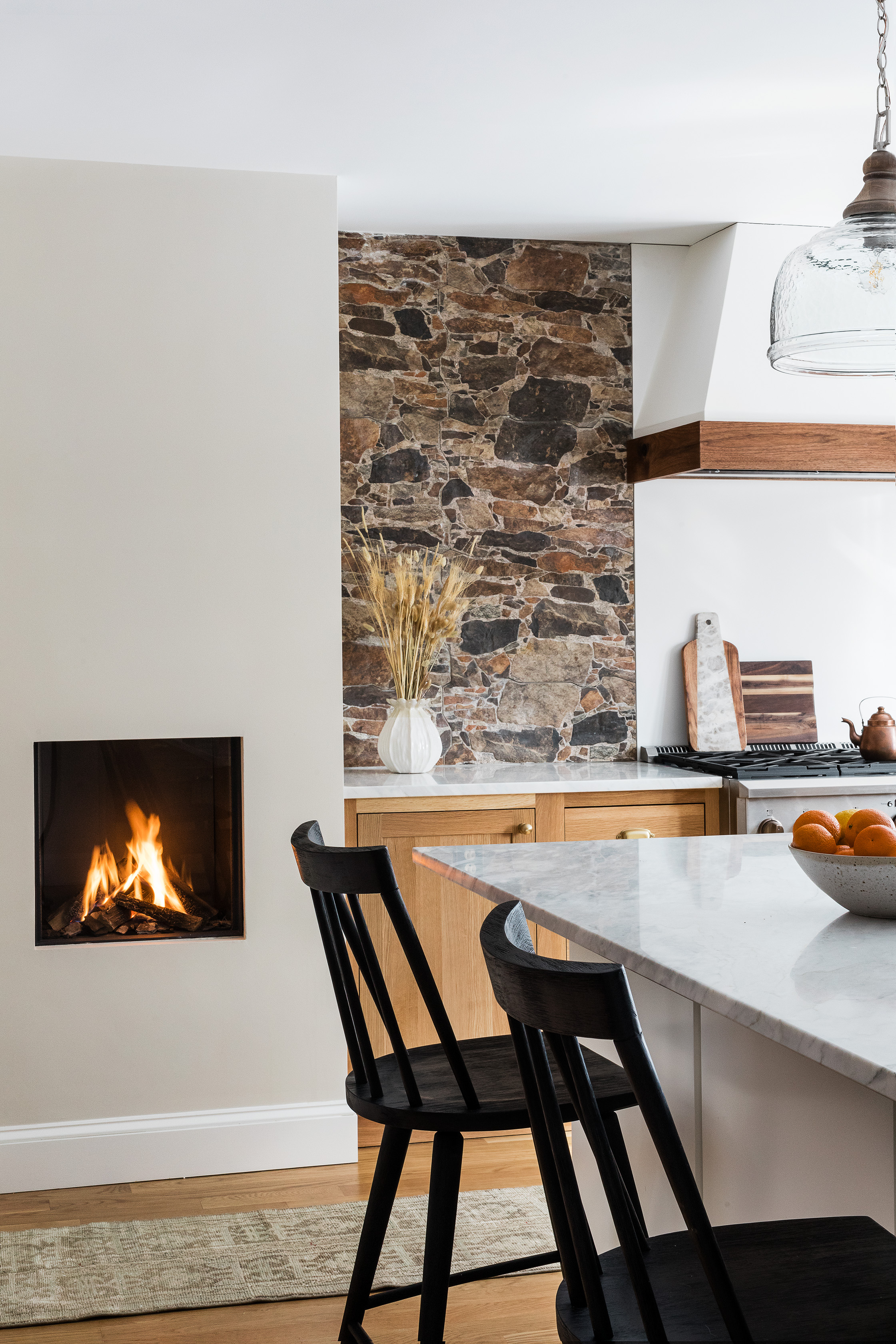 Folksy Kitchen Image 5