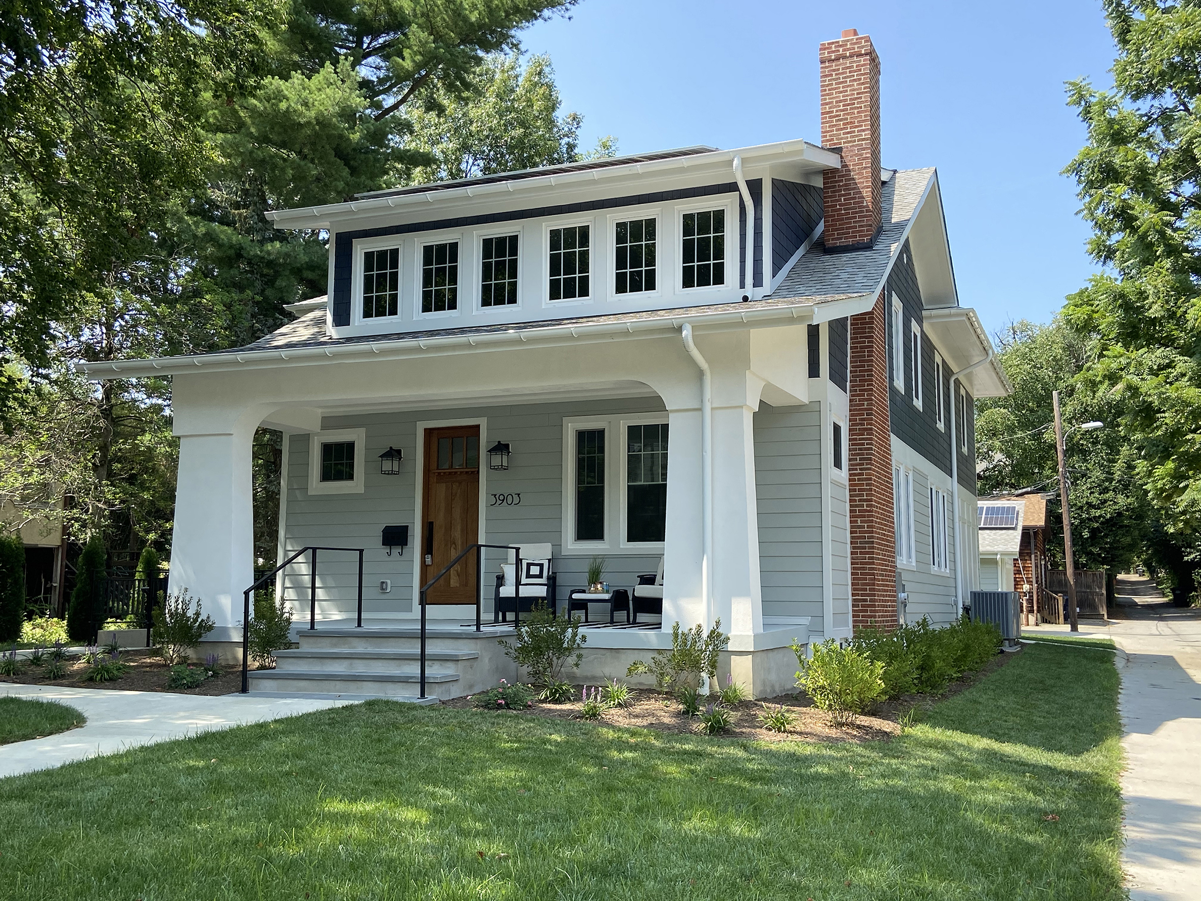 Net-Zero Bungalow Image 2