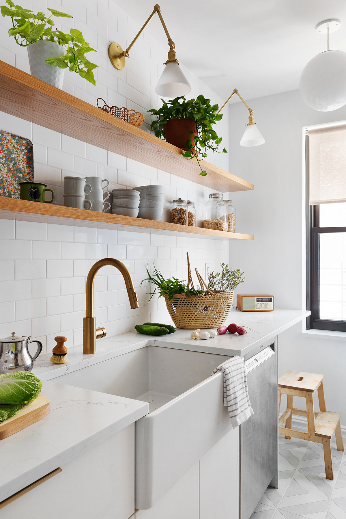 The Bright Kitchen Main Image