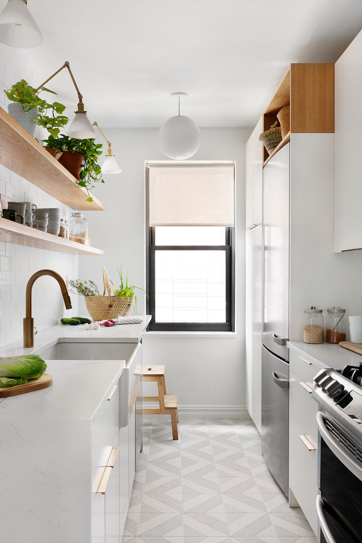 The Bright Kitchen Image 1