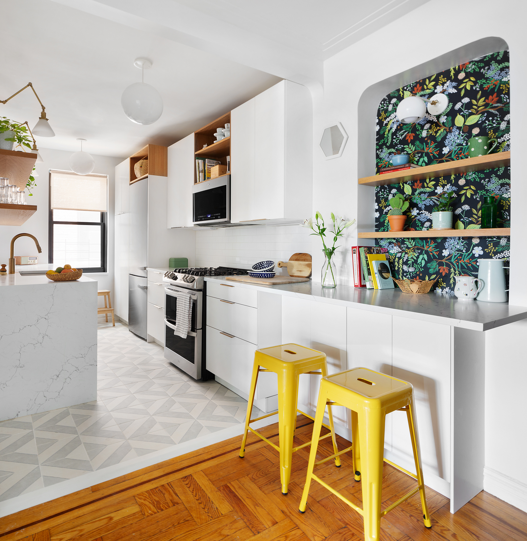 The Bright Kitchen Image 4