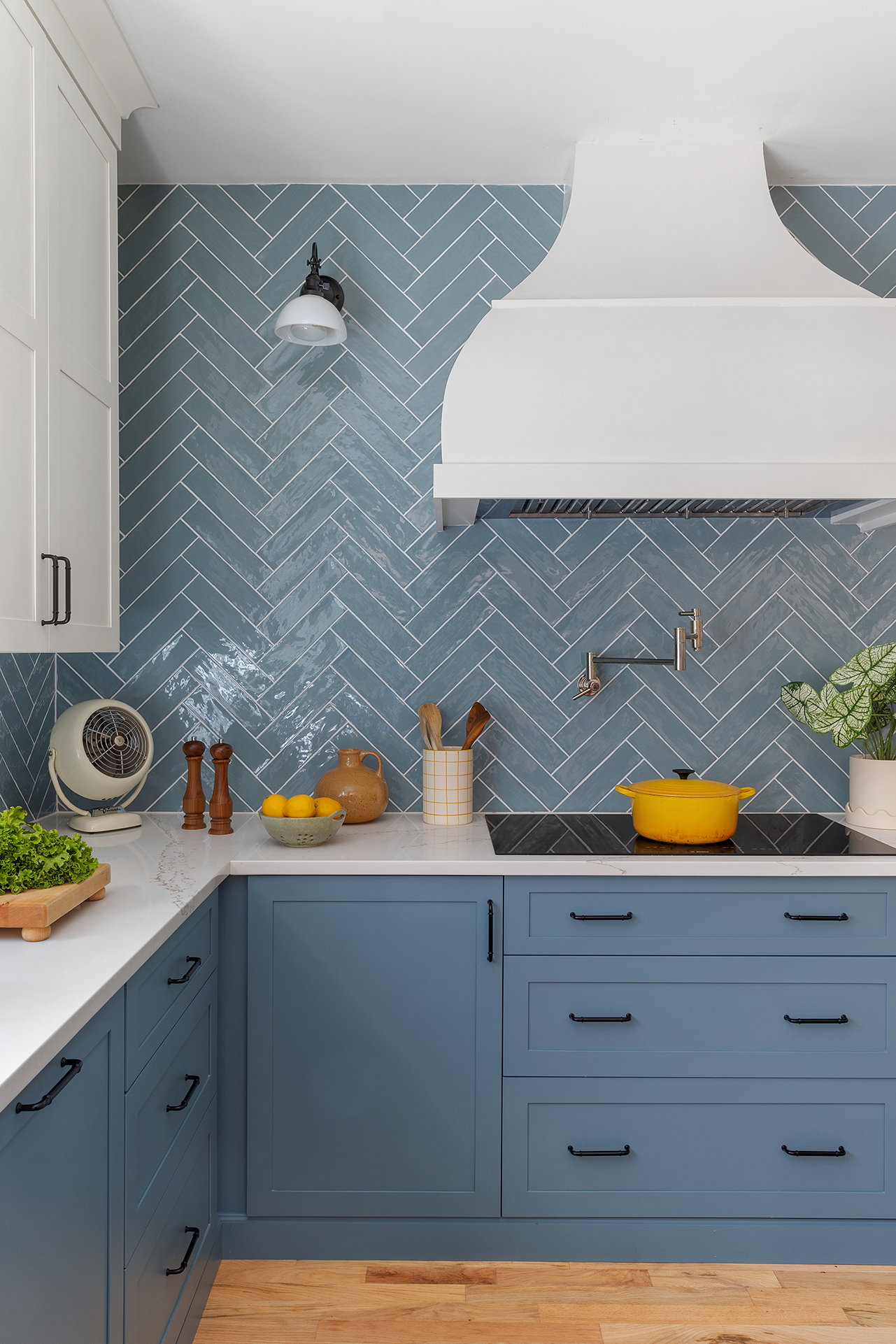 Belmar Beach House featured in HGTV Magazine March/April 2025 Main Image