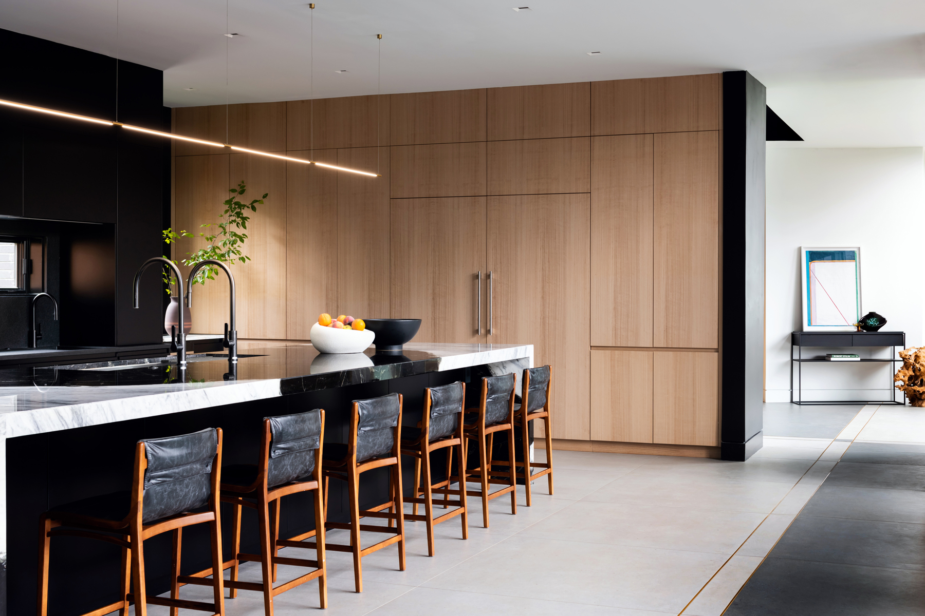 Country Contemporary Main Image