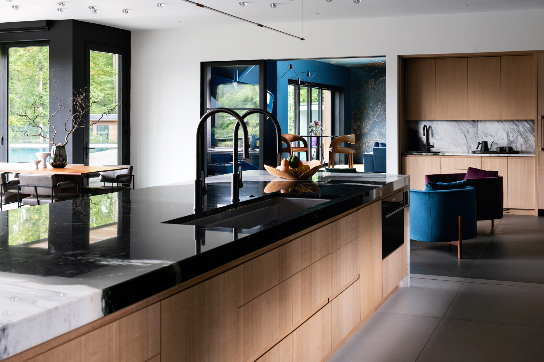 Country Contemporary Image 1