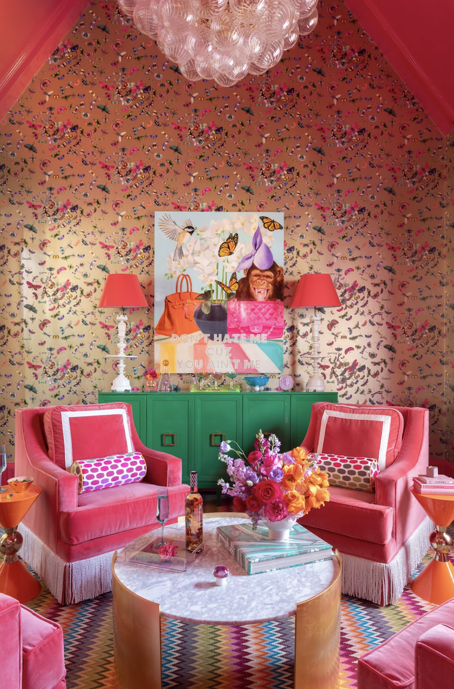 Champagne Room Image 4