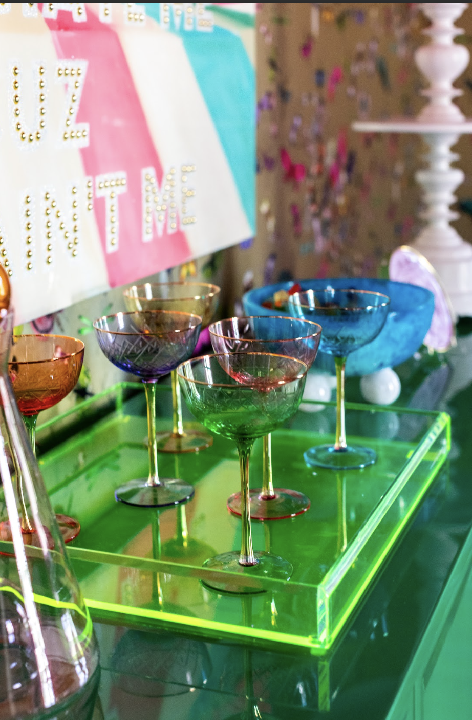 Champagne Room Image 6