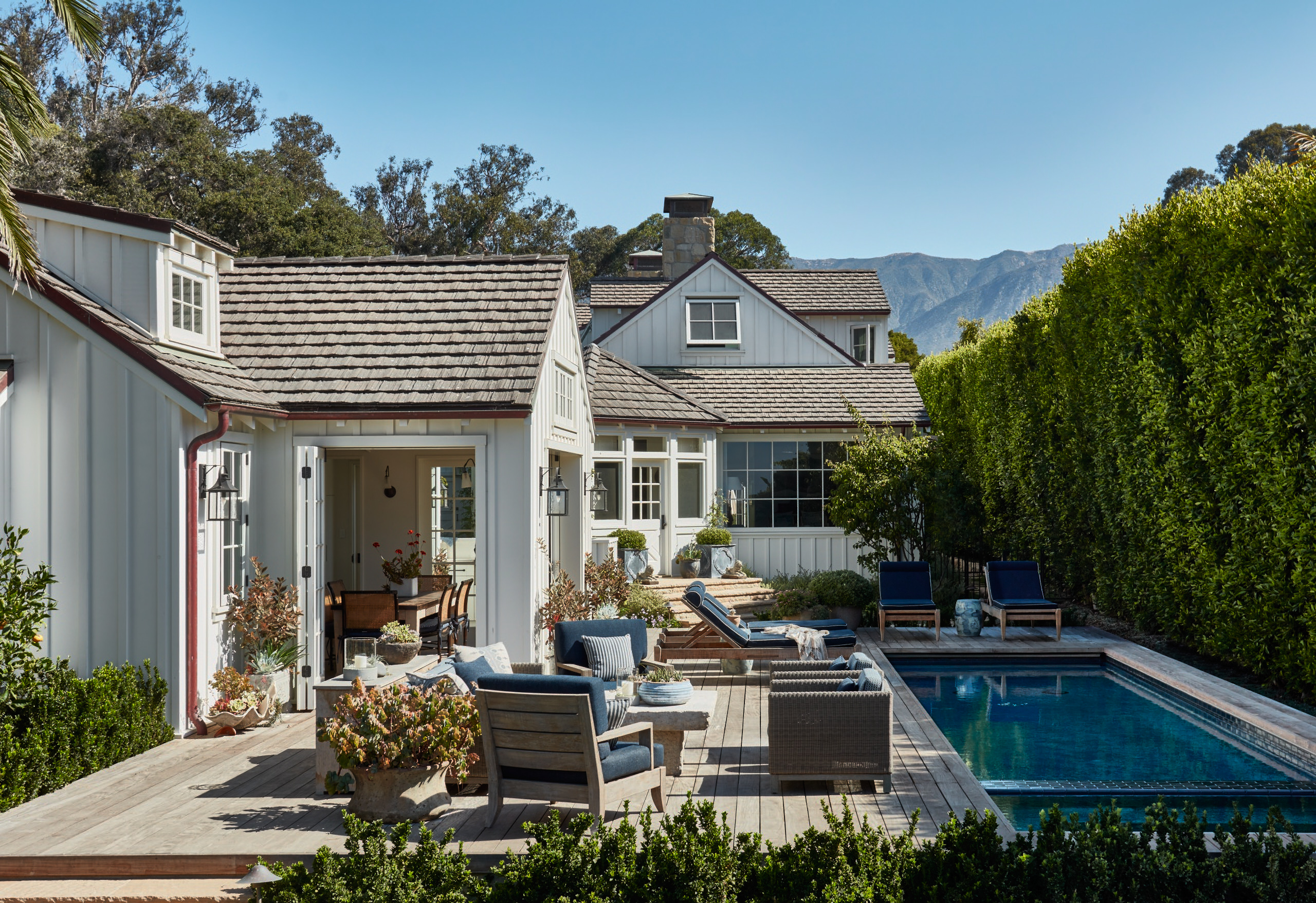 Channel Beach House Image 1
