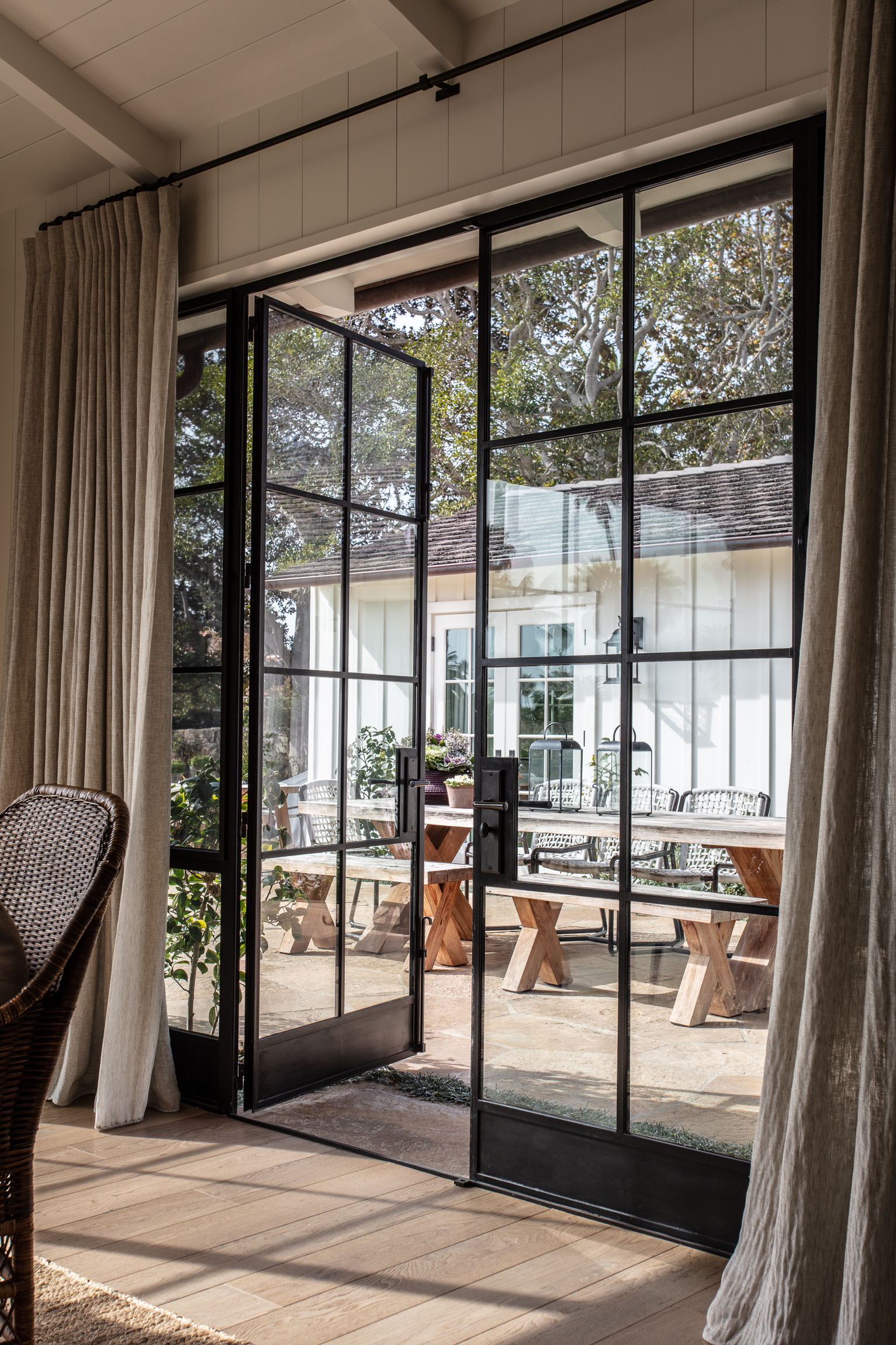 Montecito Beach House  Image 11