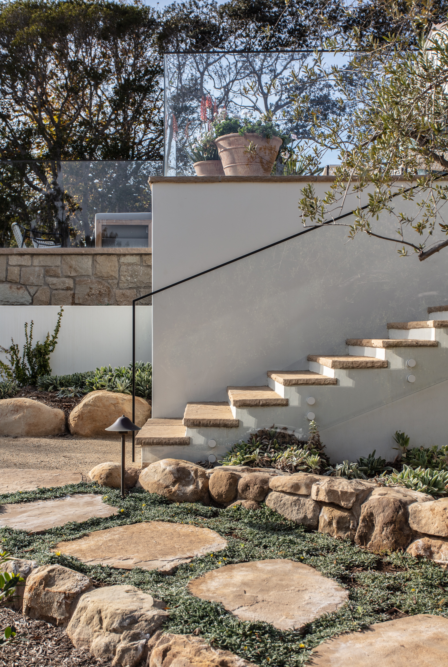 Montecito Beach House  Image 27