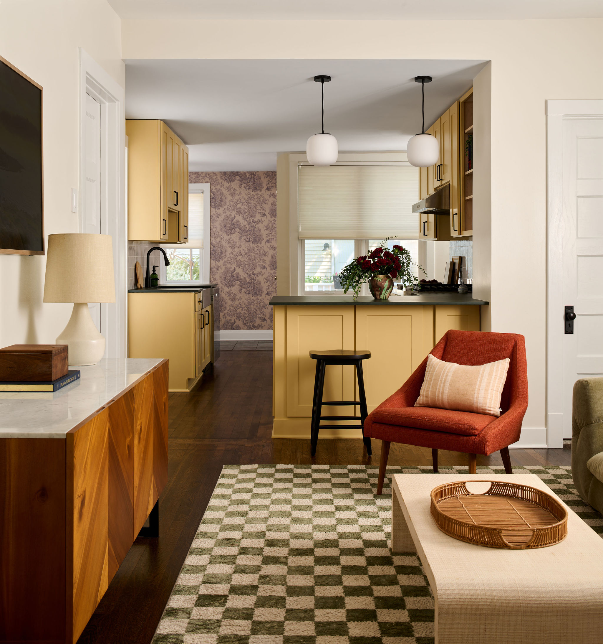 Lincoln Square Family Home Main Image