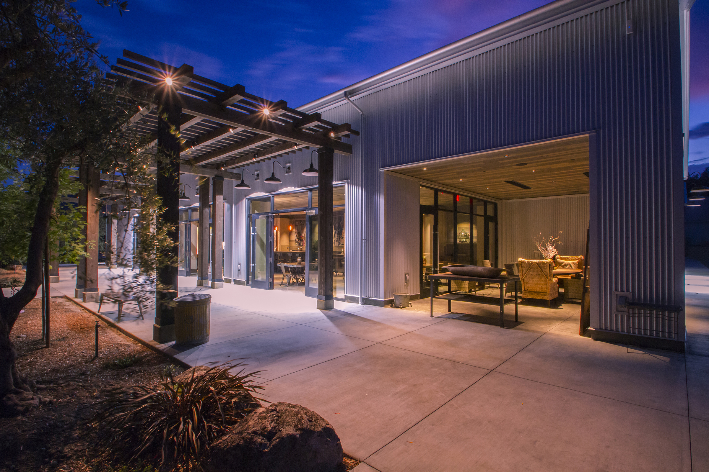 Mending Wall Winery Image 5