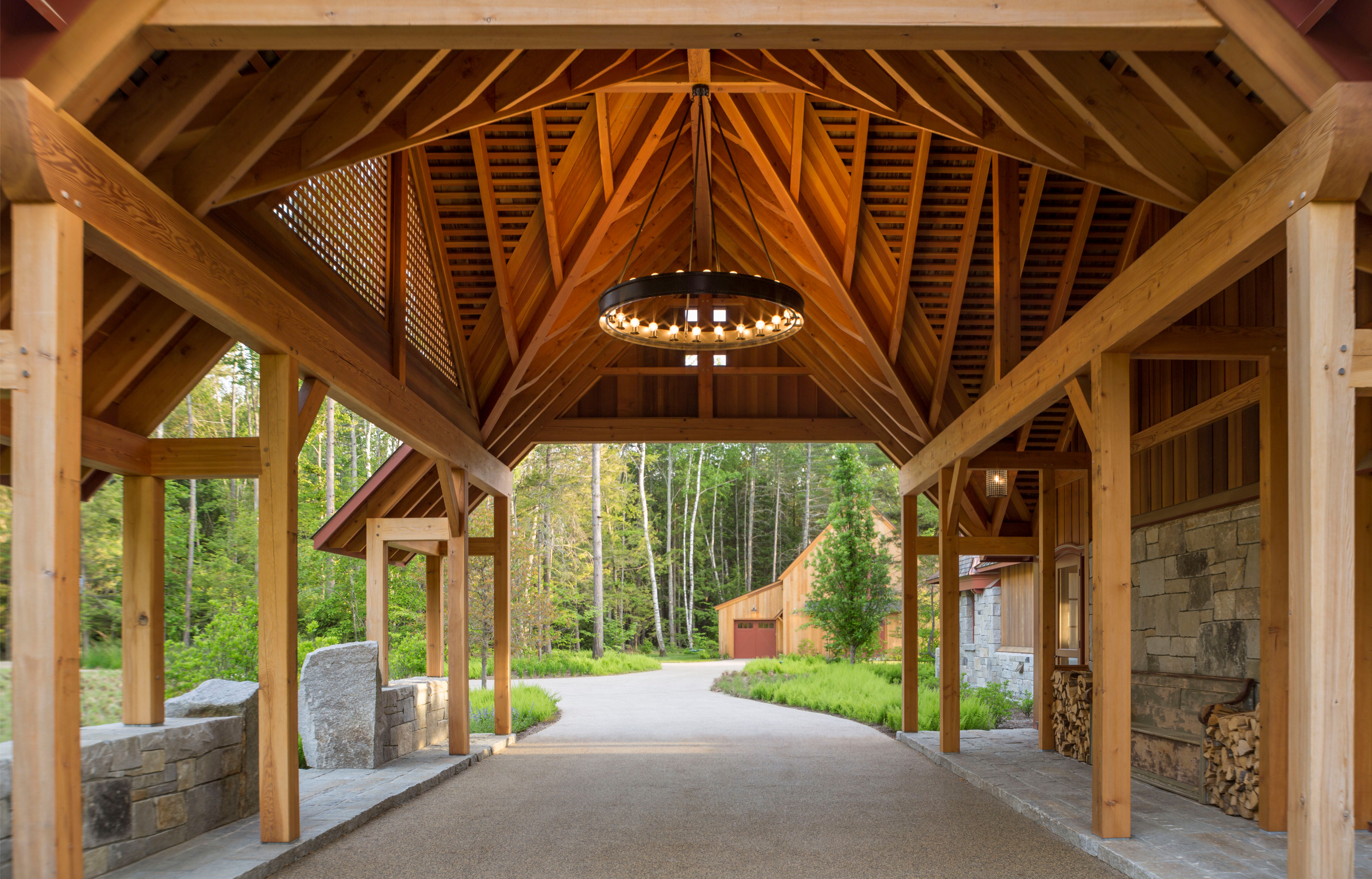 Lakeside Retreat Image 2