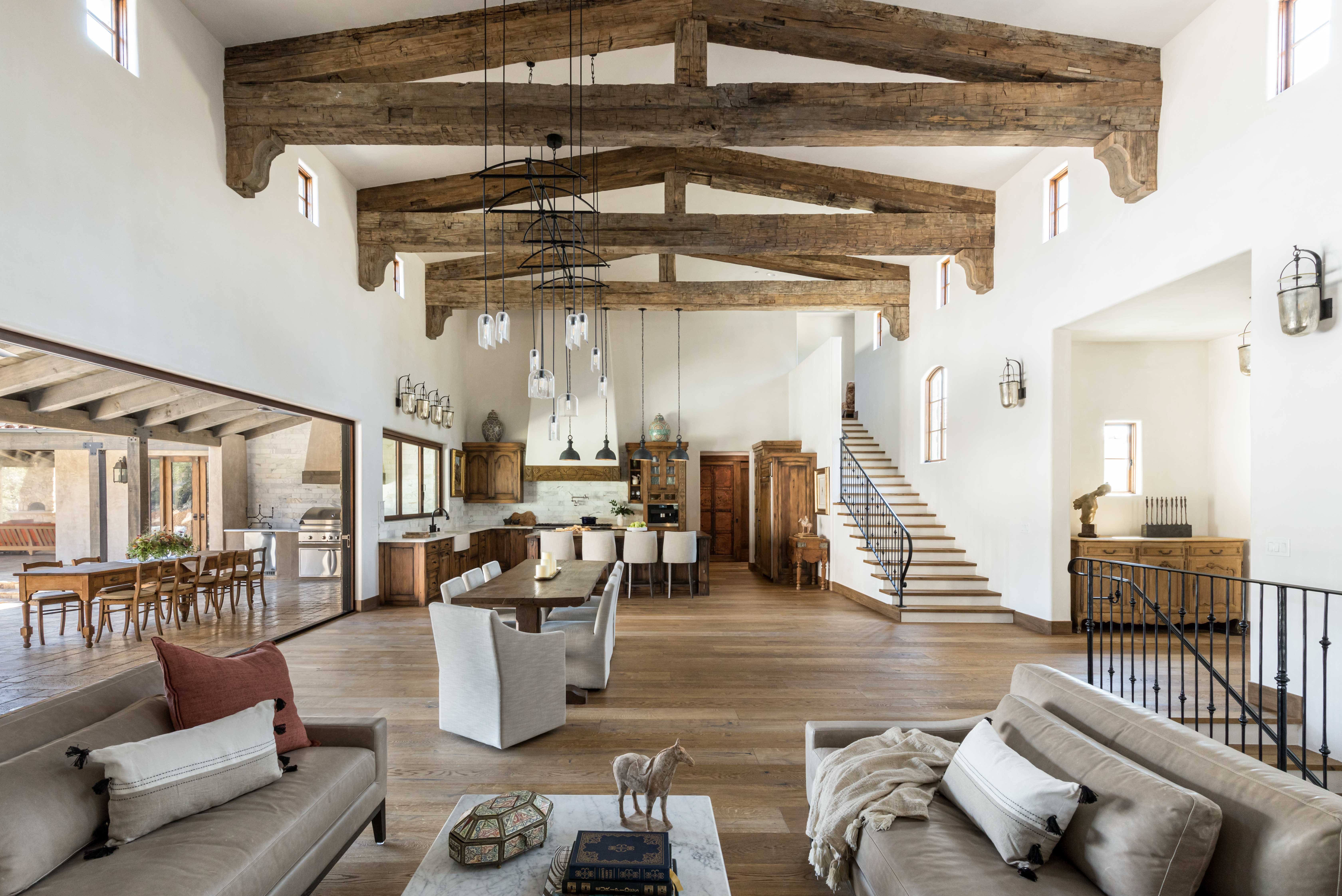 Country Villa Image 3
