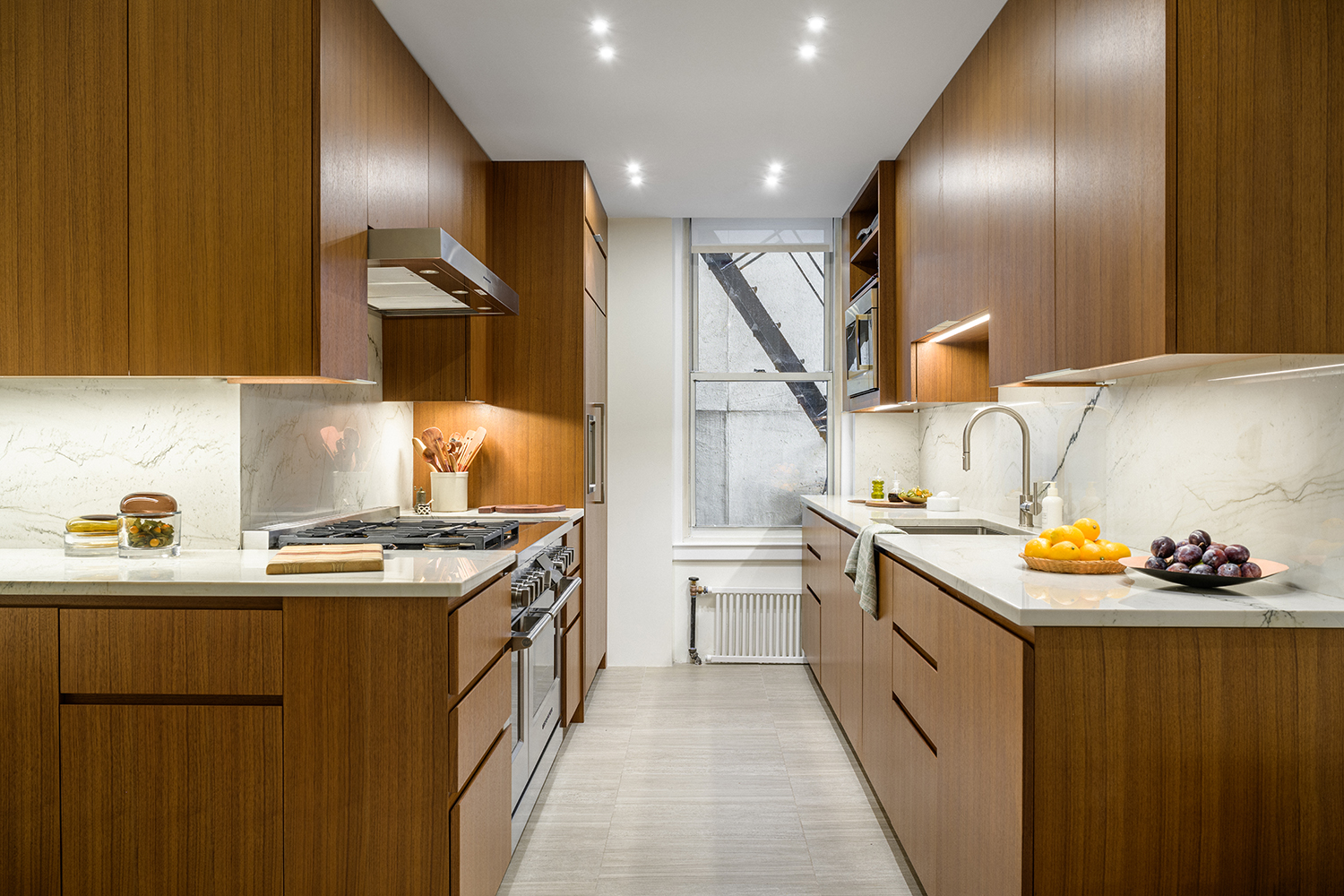 Gramercy Park Duplex Image 4