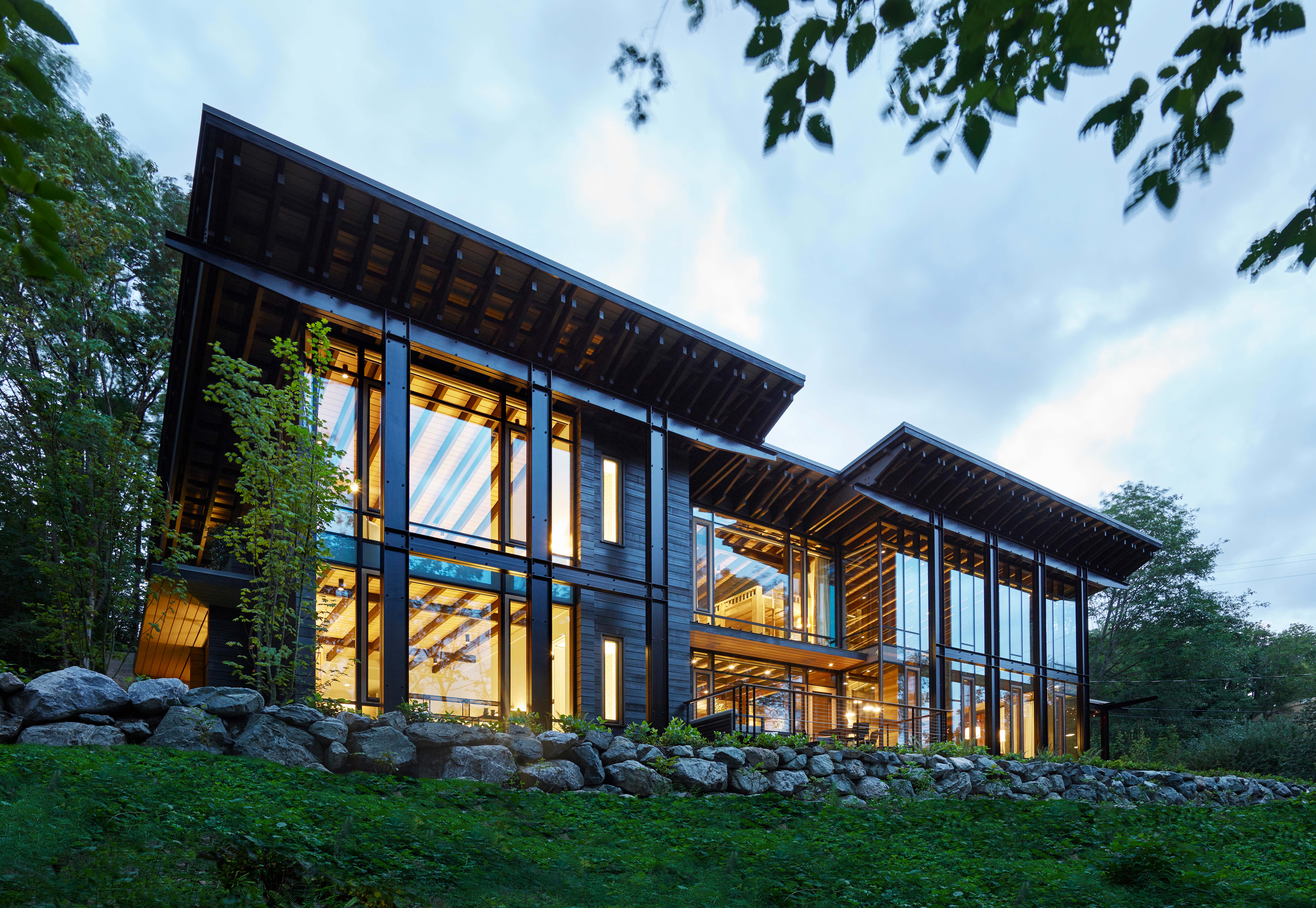 Pacific Northwest Modern Image 10
